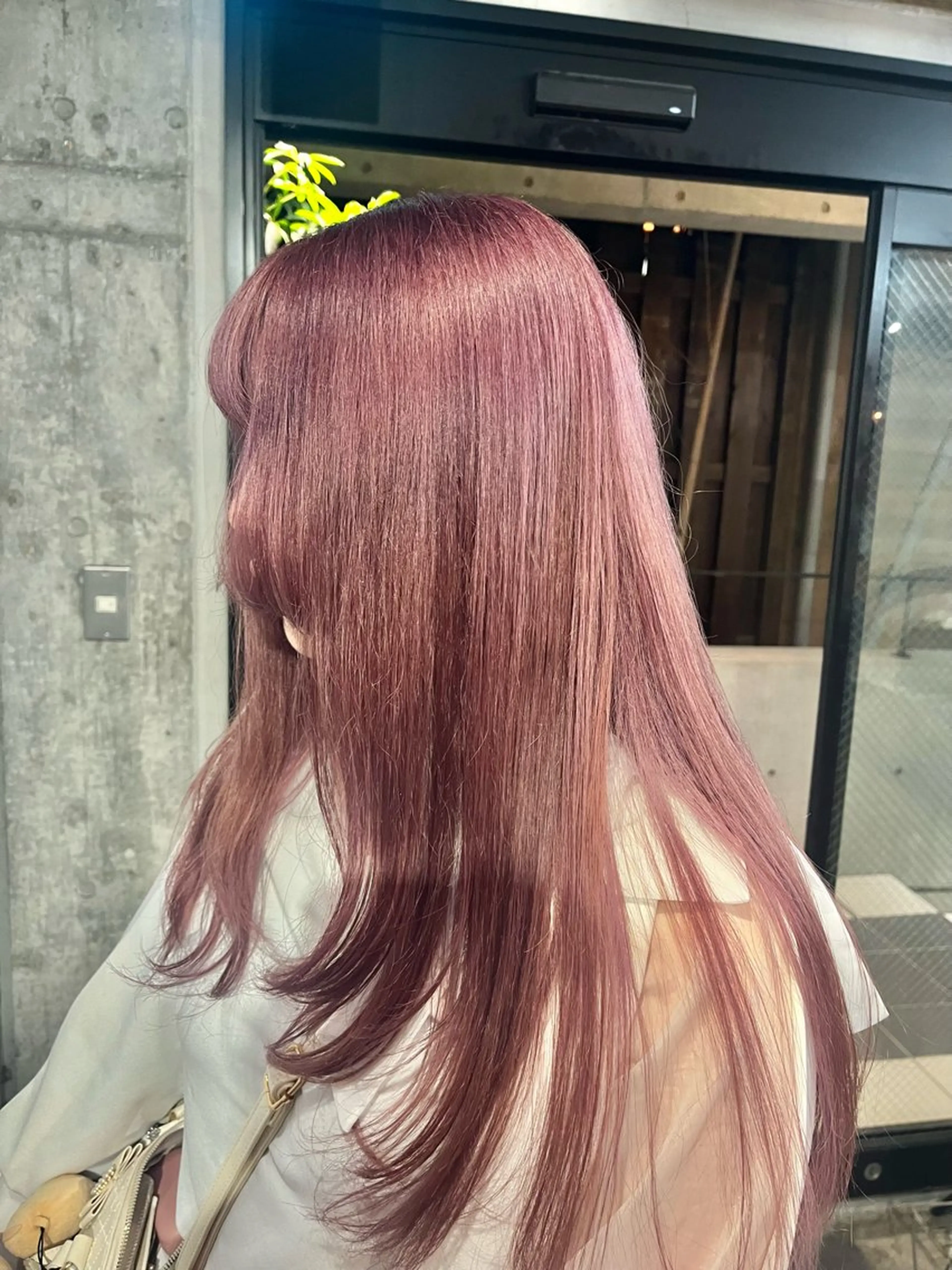 カラー ピンクカラー 泉澤 風花のヘアスタイル