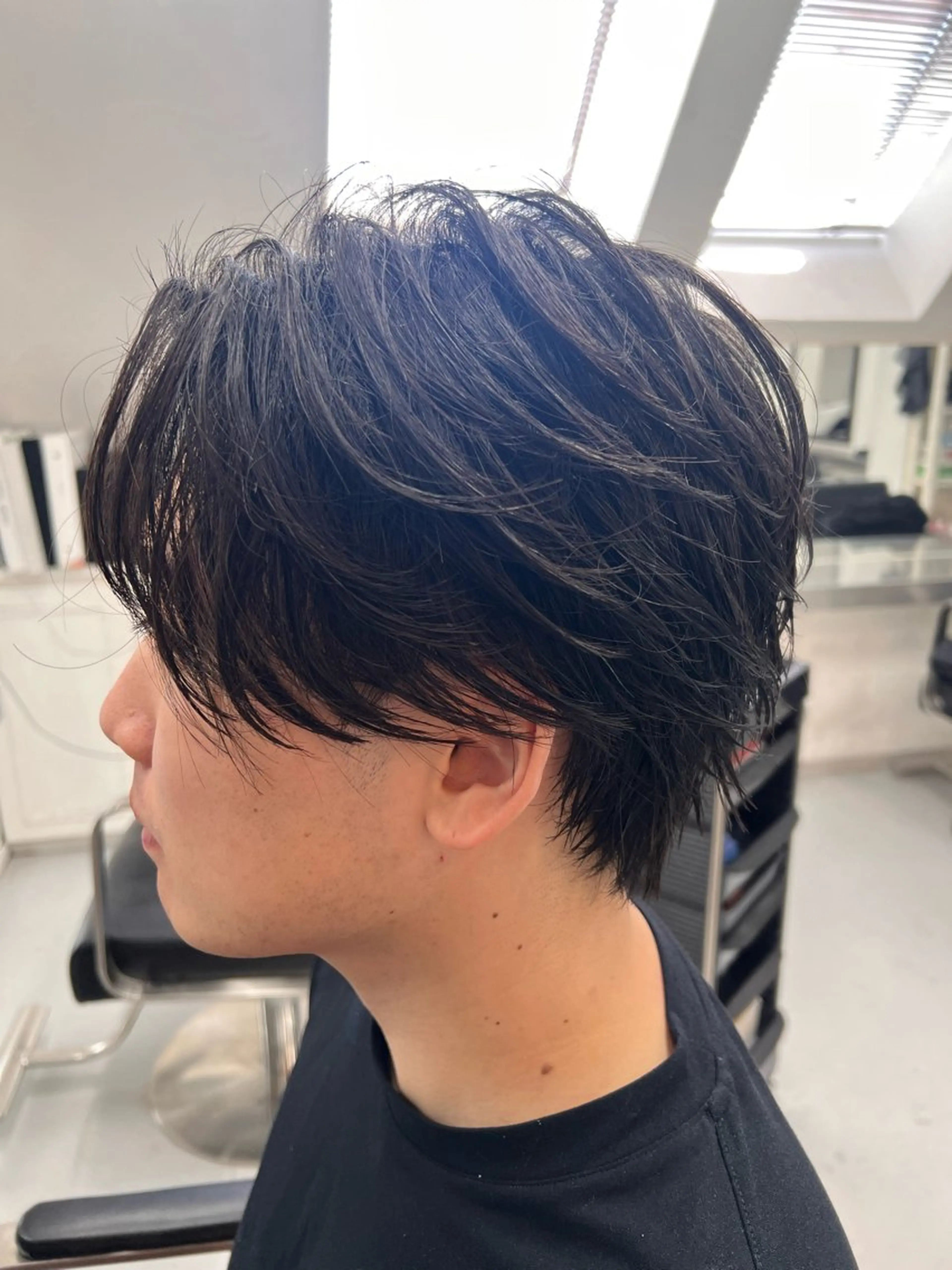 ショート パーマ メンズ フェザーパーマ メンズパーマ カット パーマ 似合わせパーマ フェザーパーマ稲村のヘアスタイル