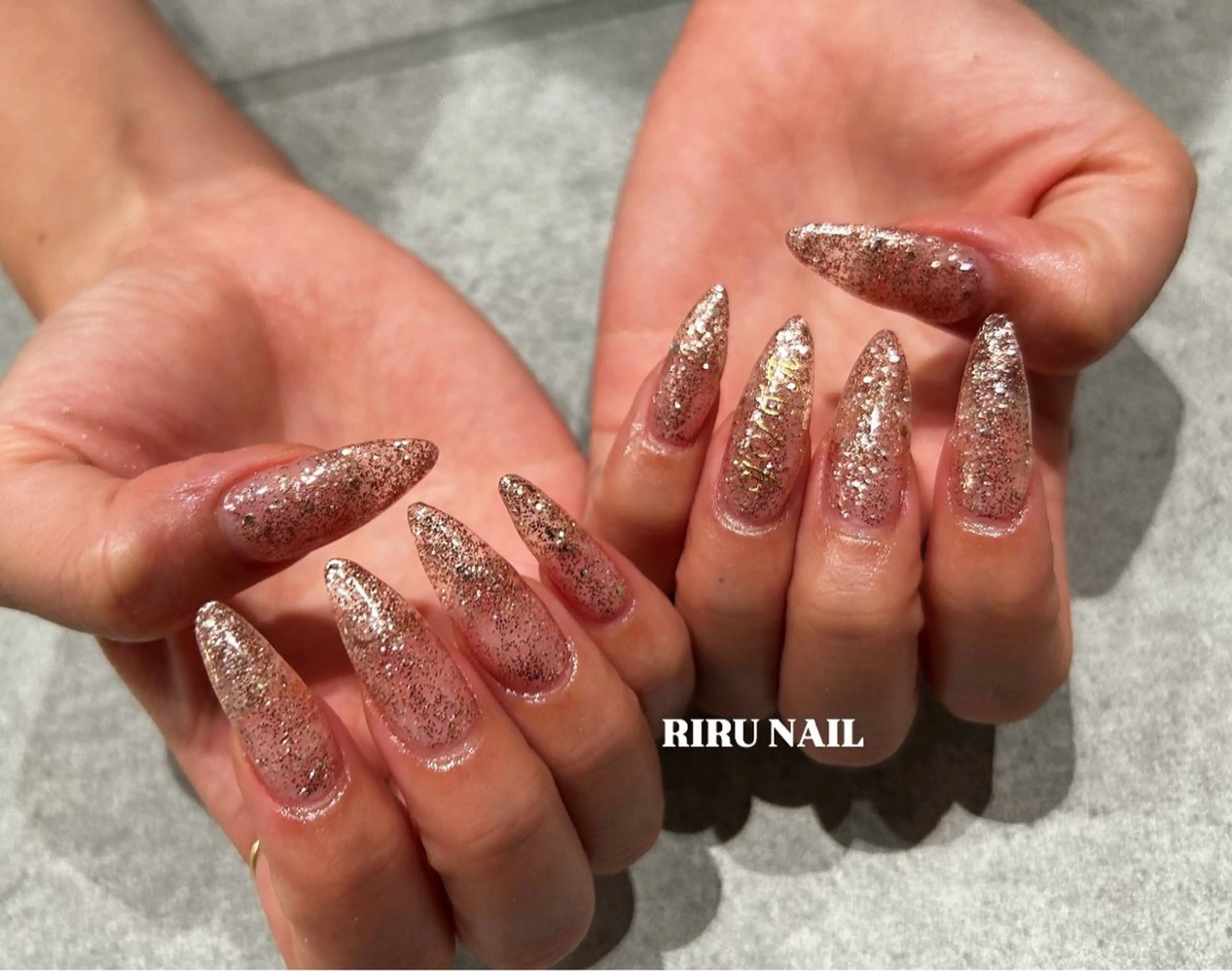 ネイル RIRU NAIL .のネイルデザイン