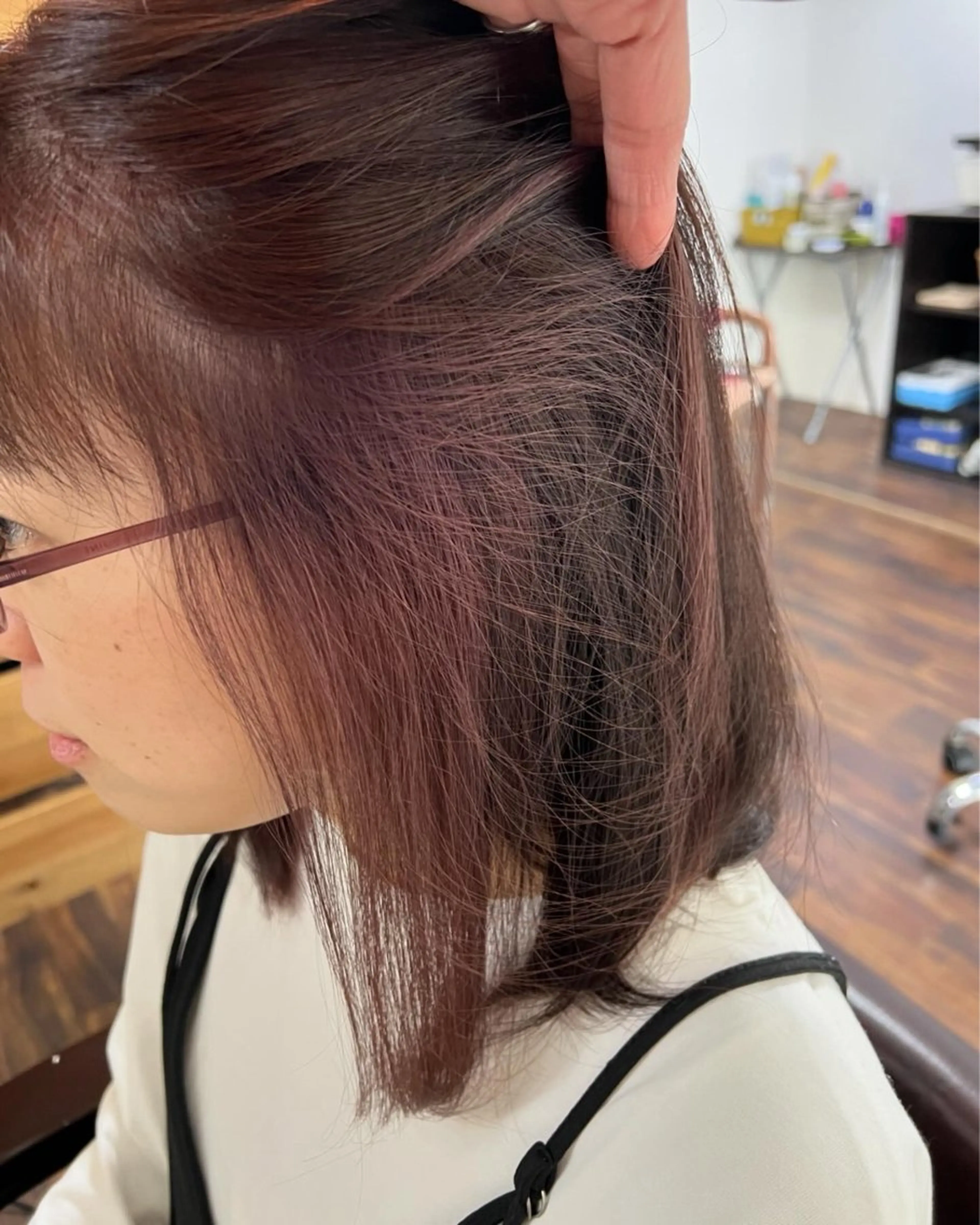 セミロング カラー ベージュカラー インナーカラー ピンクカラー ピンクベージュ ヘアカラー 🌈アイスアウト🌈 Mahoのヘアスタイル