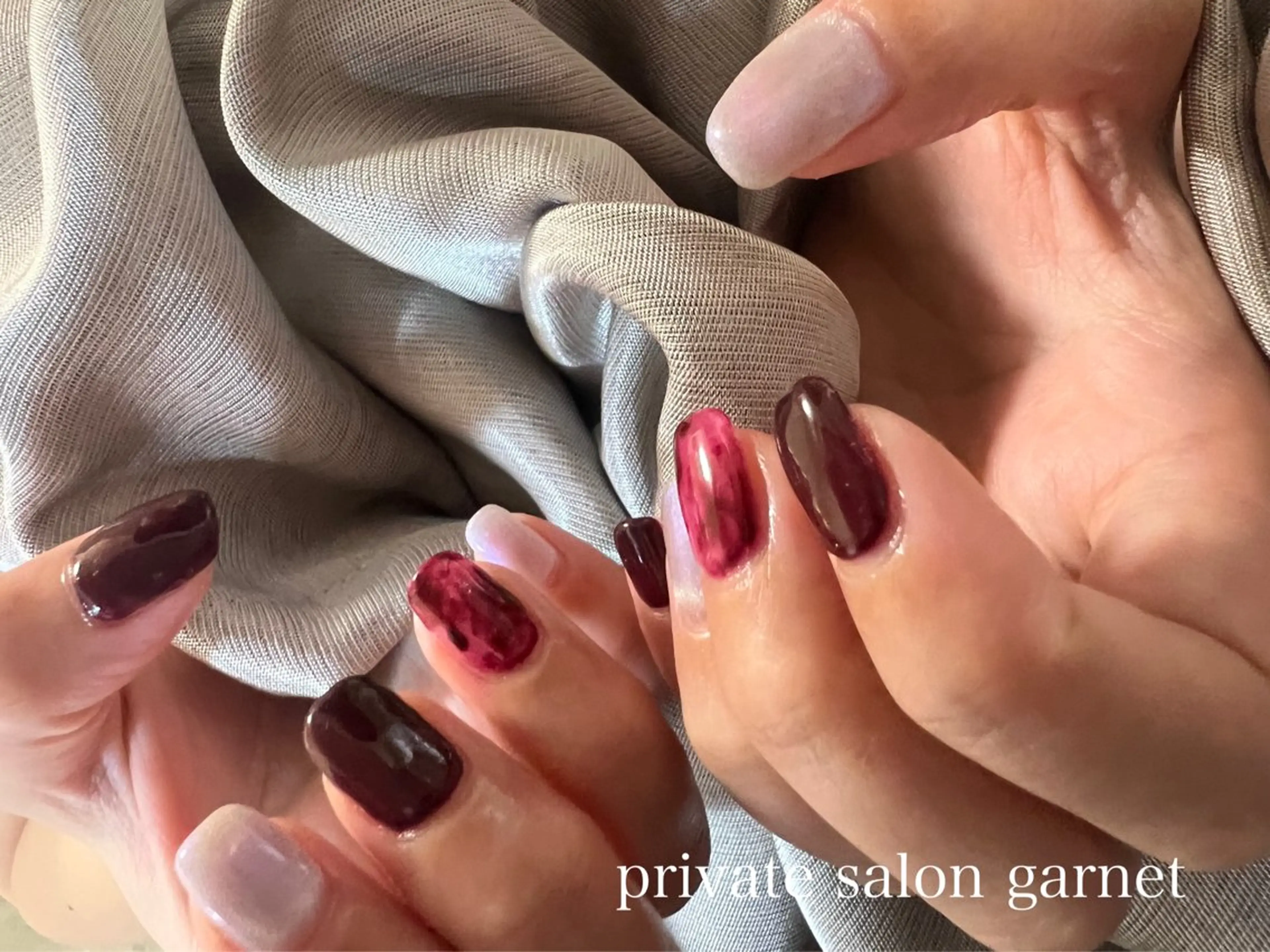 ネイル マグネットネイル ハンドネイル Garnet nailのネイルデザイン