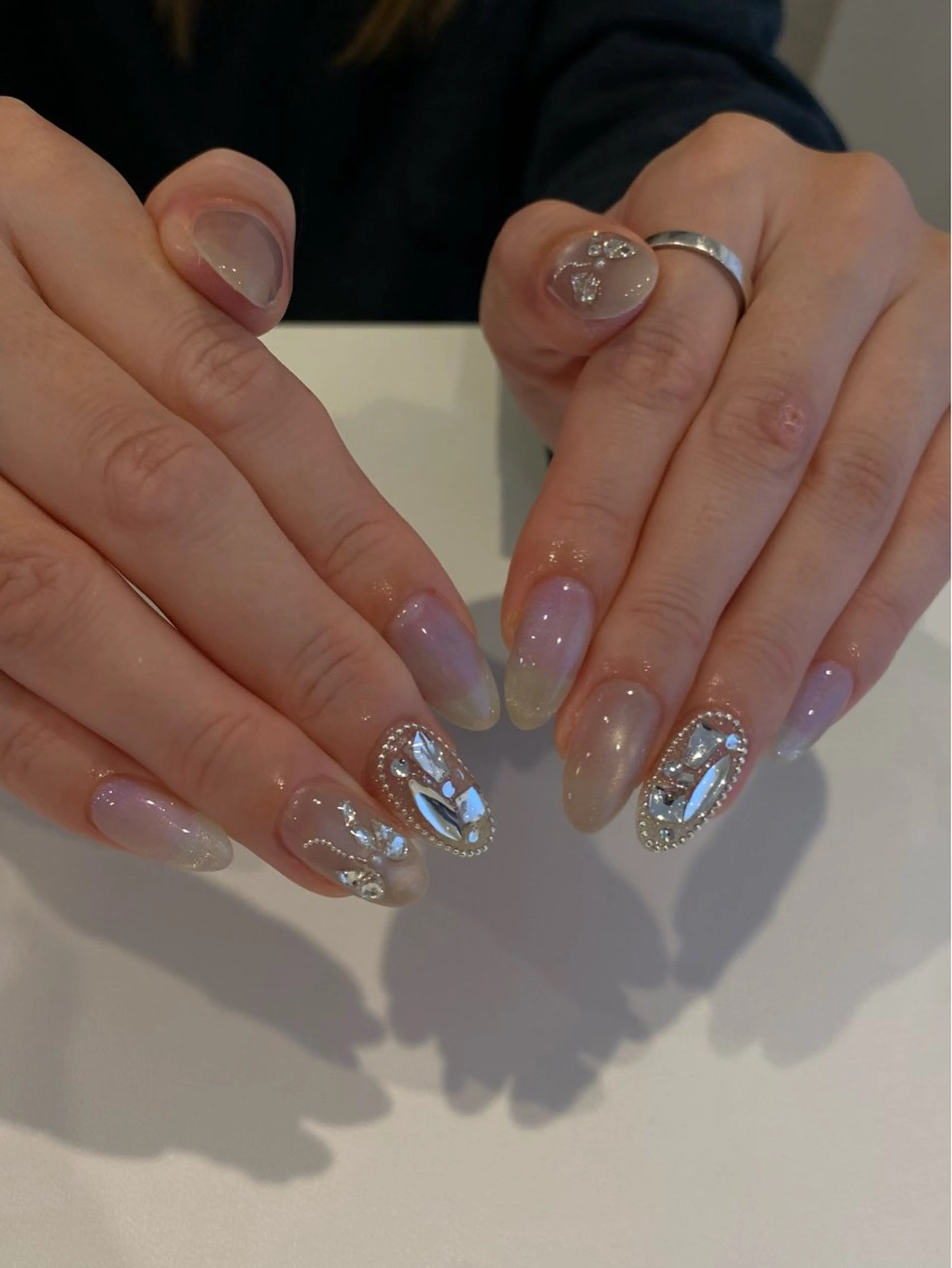 ネイル 持ち込み ハンドネイル odette Mikiのネイルデザイン