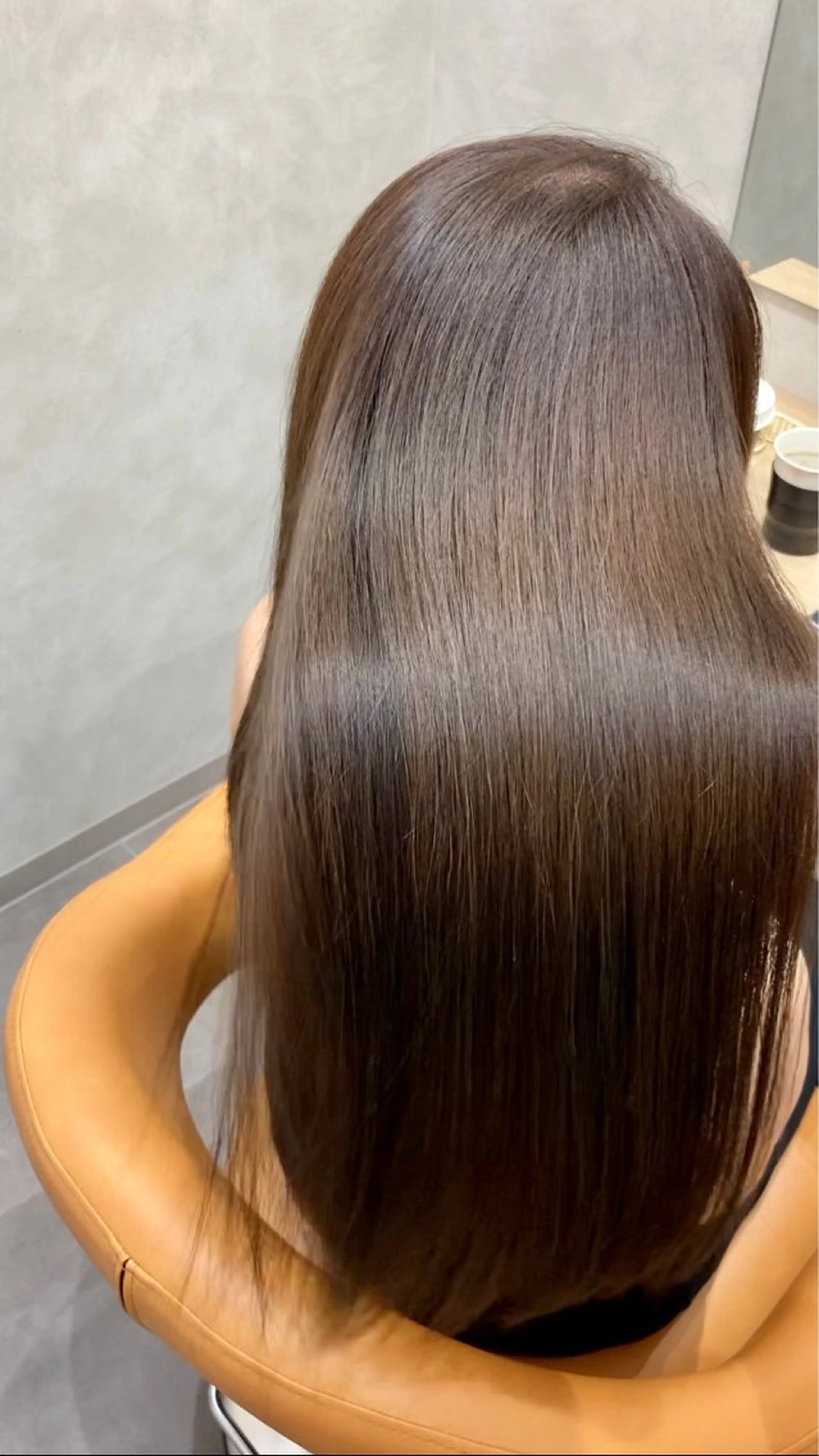 ロング 髪質改善 縮毛矯正 トリートメント 自然で柔らかい縮毛 矯正✨松尾郁哉のヘアスタイル