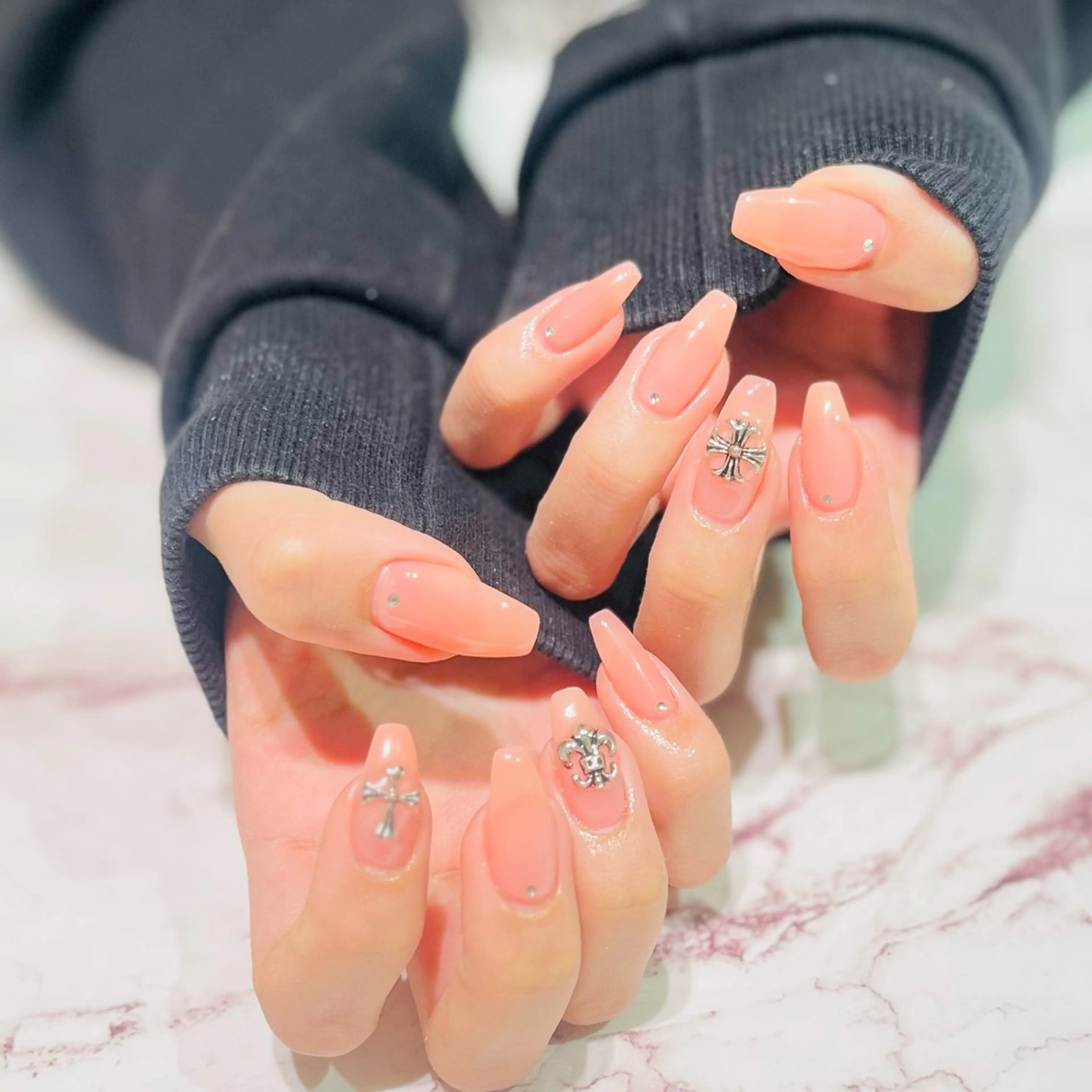 ネイル ハンドネイル Hair removal & Beauty salon Produce by Lucia所属・nail salon Luciaのネイルデザイン