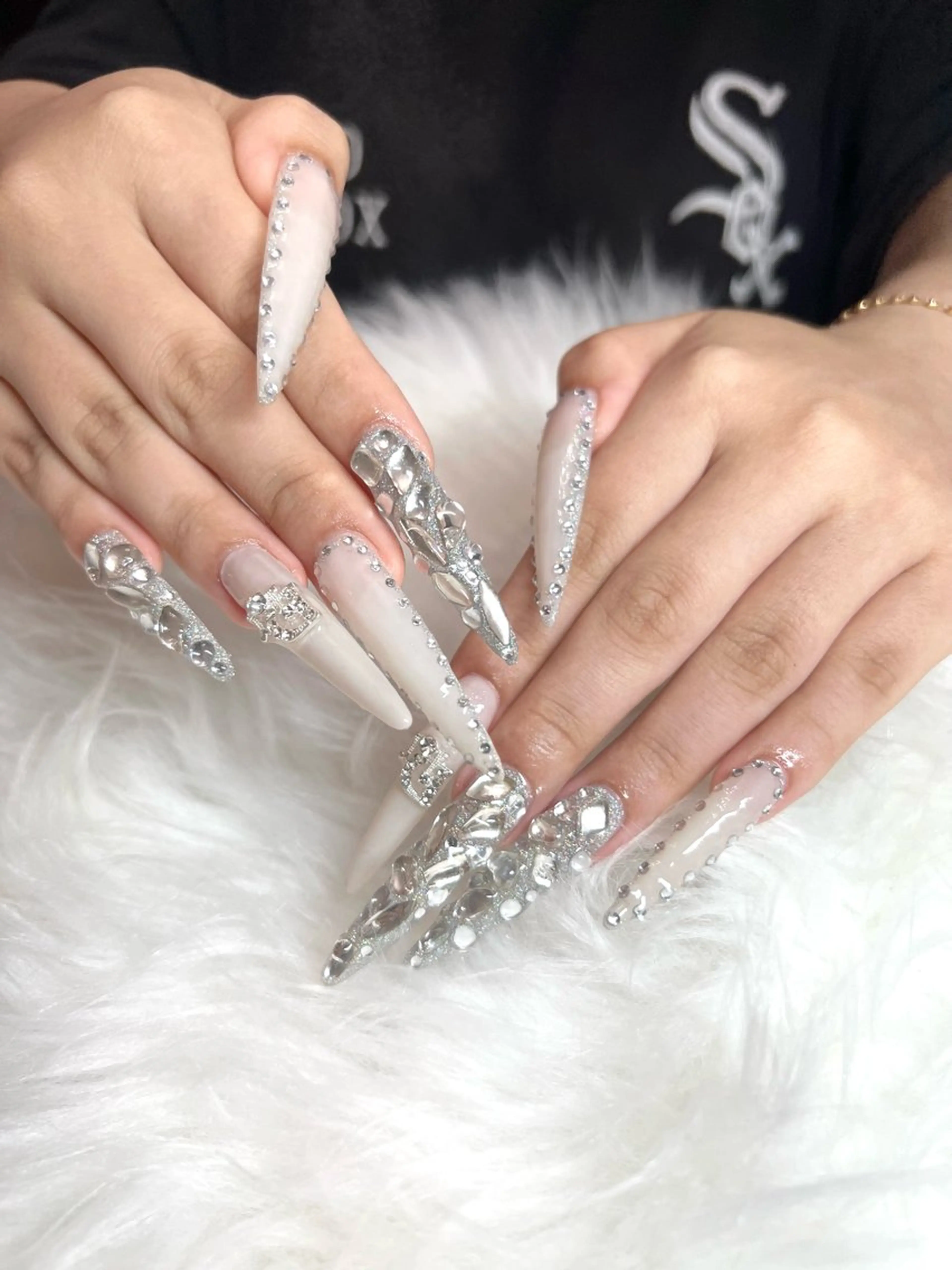 ネイル ハンドネイル 井尻 紗菜のネイルデザイン