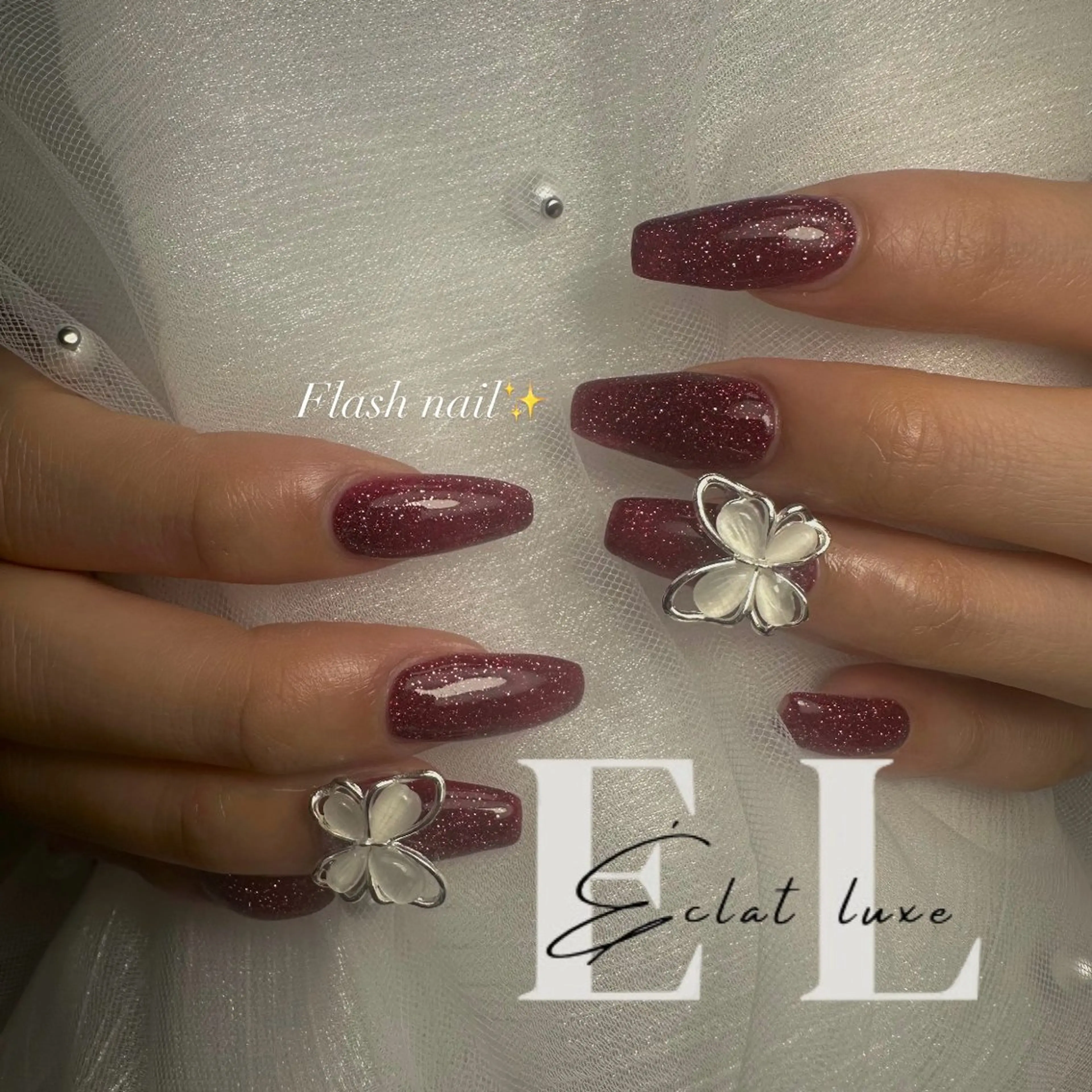 ネイル 韓国ネイル マグネットネイル ニュアンスネイル オフィスネイル ワンホンネイル 倉石 百恵のネイルデザイン