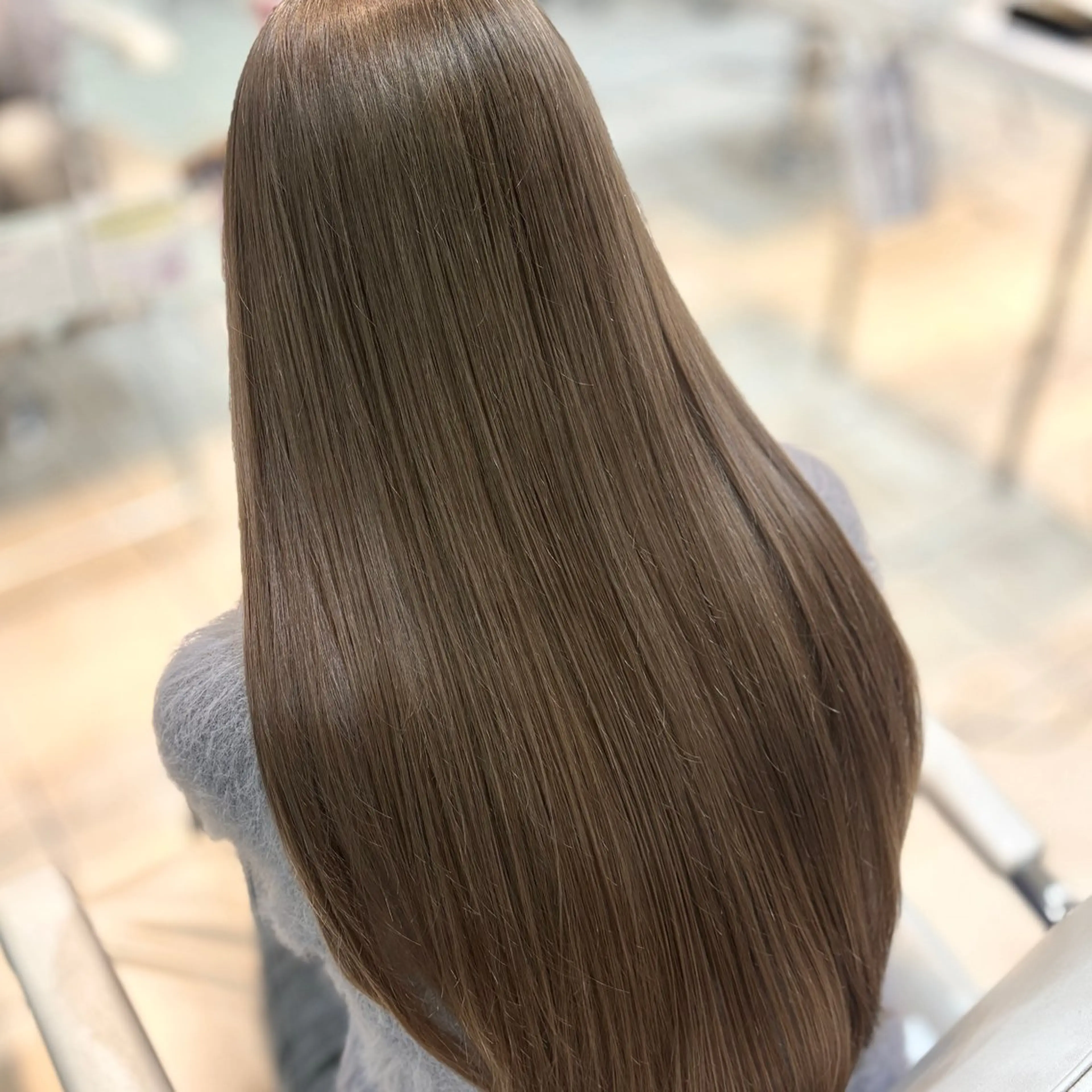 ロング カラー ブリーチ カット ヘアカラー ブリーチ/ヘアセット 【𝙍𝙞𝙣𝙤】のヘアスタイル