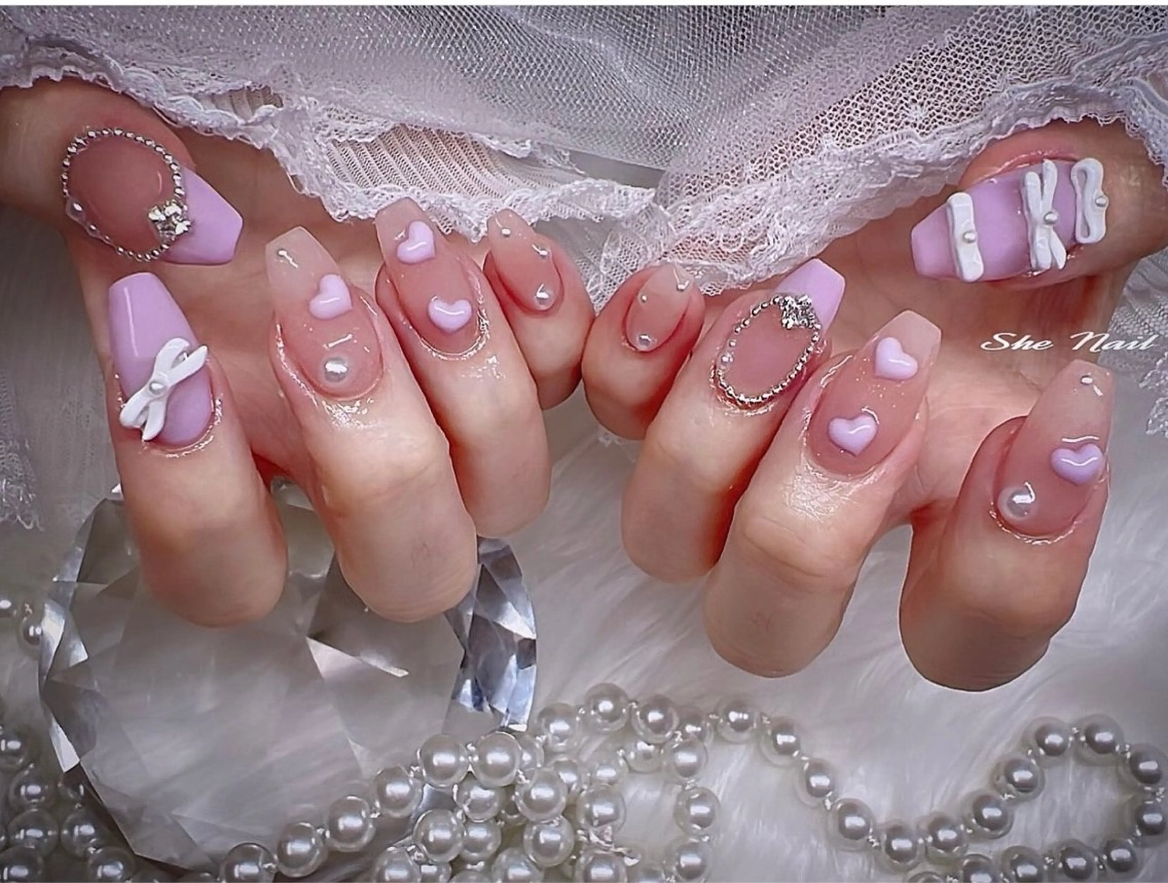 ネイル チークネイル 長さ出し フラッシュネイル フレンチネイル ガラスフレンチ She Nail所属・ISA_ BELLAのネイルデザイン
