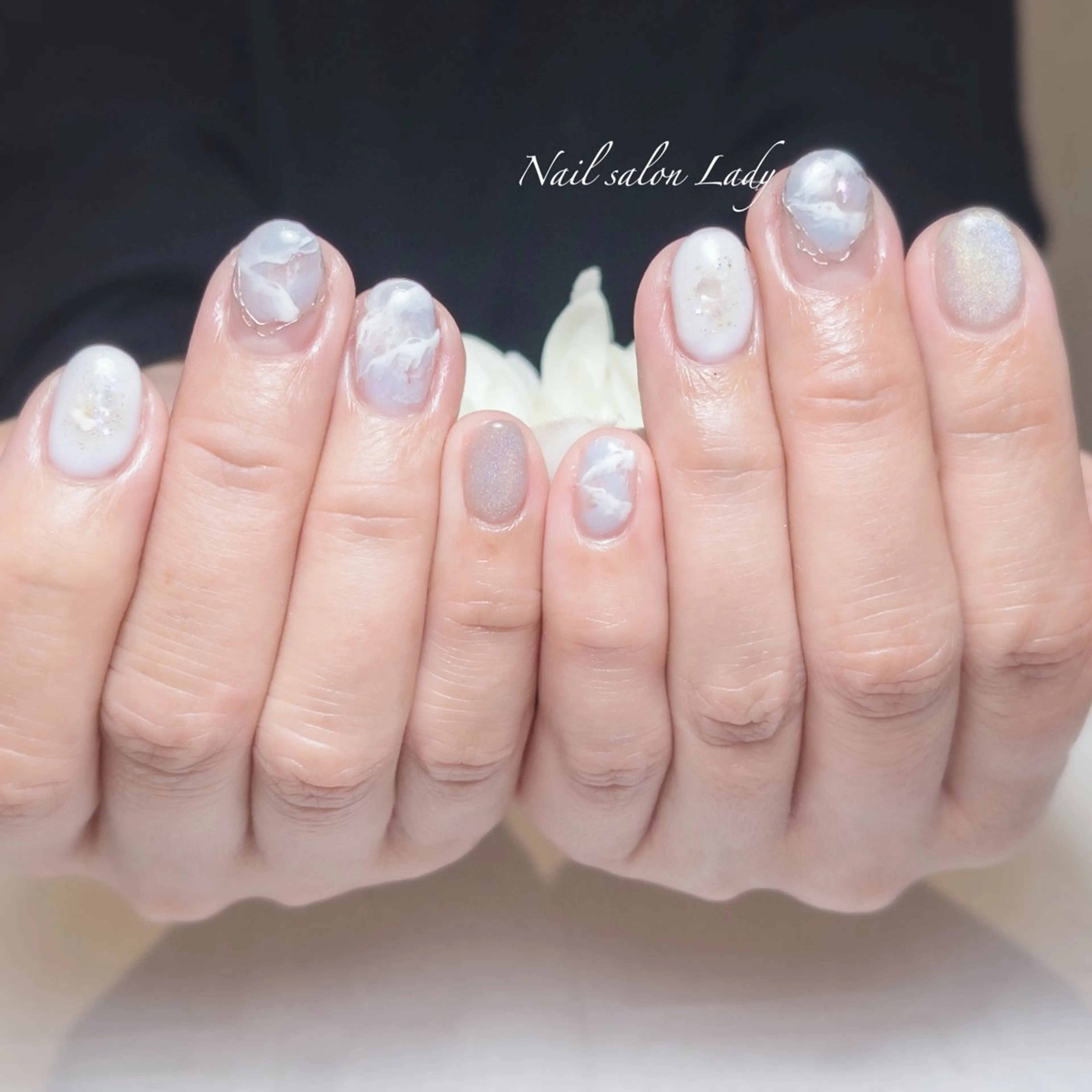 ネイル ニュアンスネイル 冬ネイル ハンドネイル Nail salon Ladyのネイルデザイン