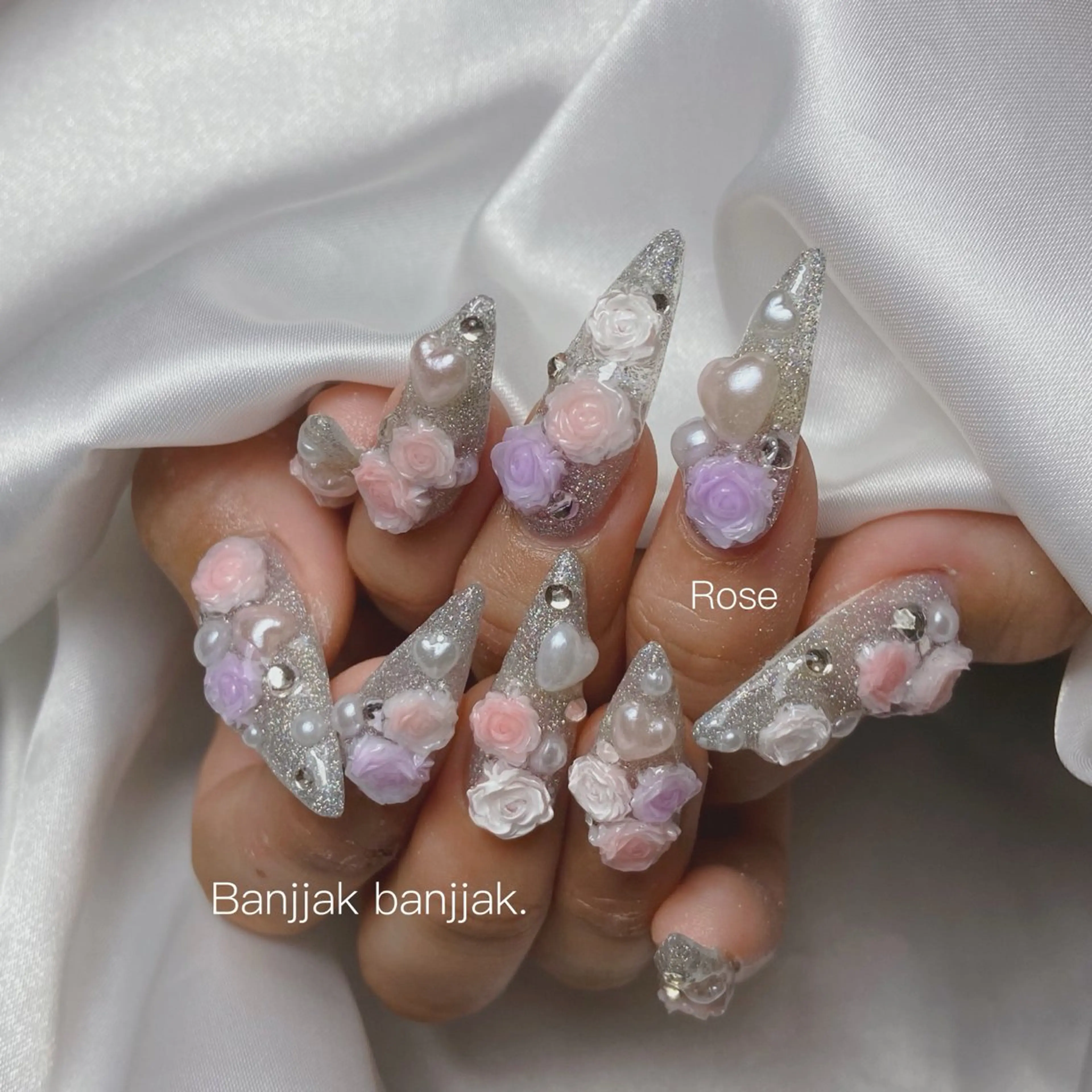 ネイル ハンドネイル パンチャパンチャ ネイルサロンのネイルデザイン