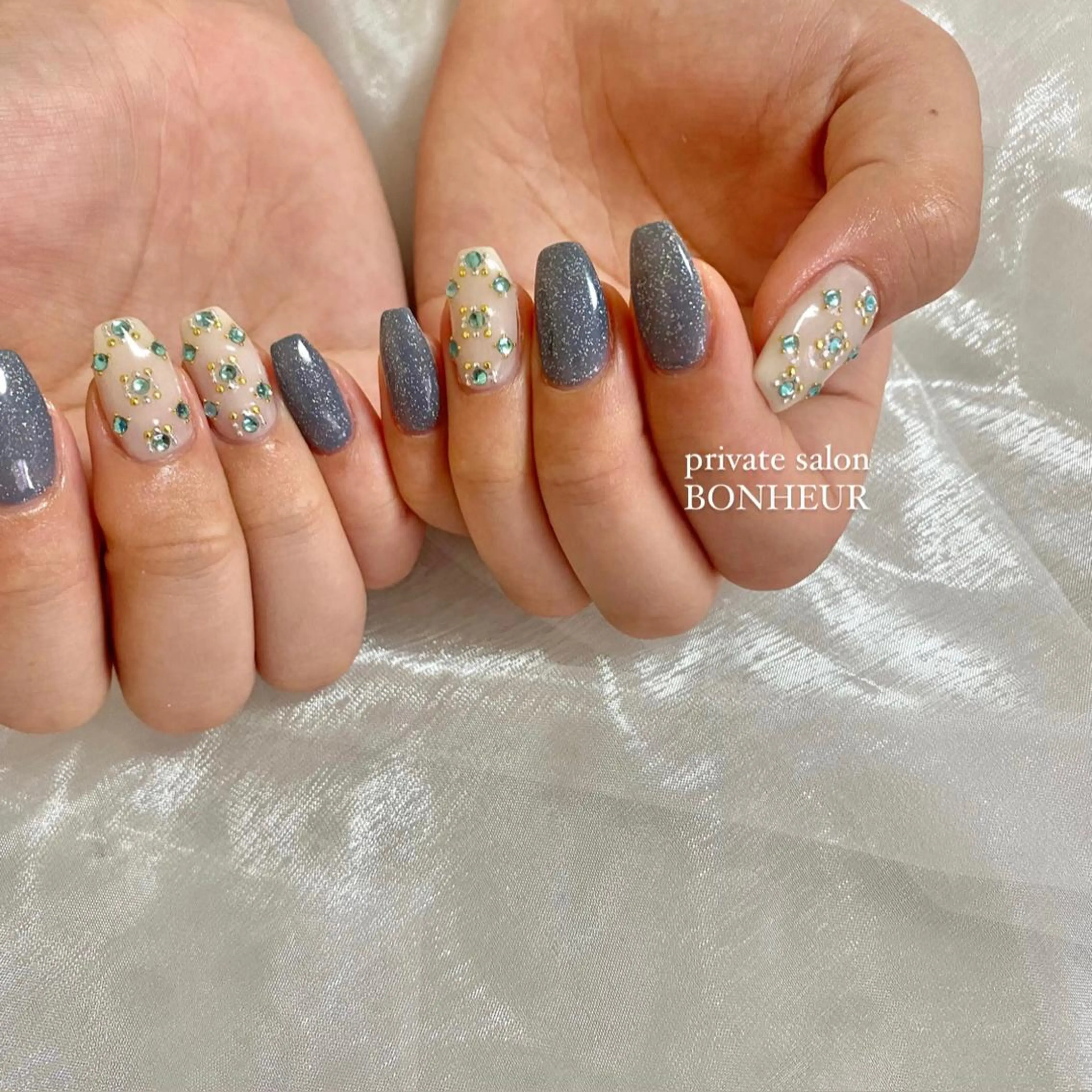 ネイル ハンドネイル BONHEUR Annaのネイルデザイン