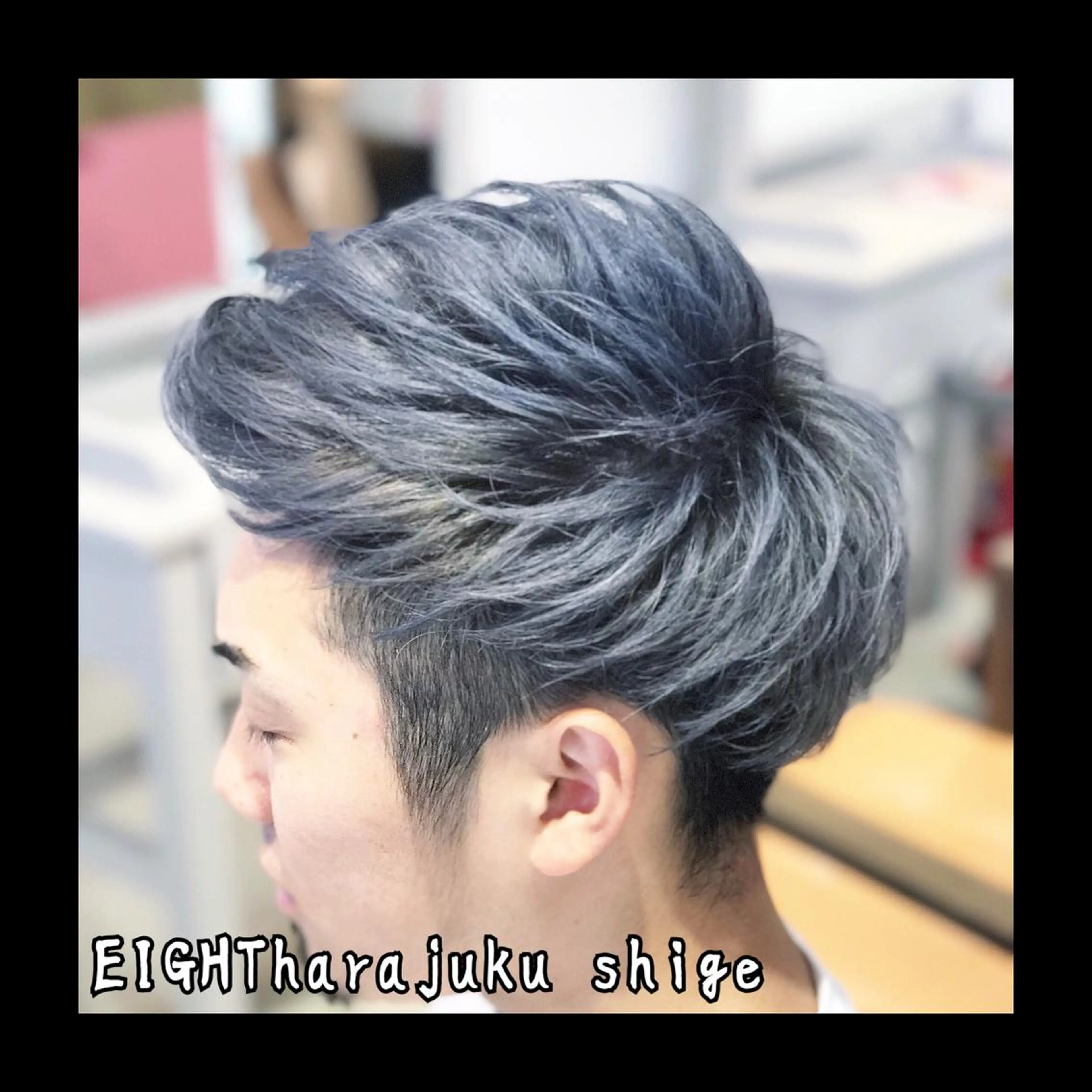 ショート カラー メンズ アップバング ヘアカラー 及川シゲル 髪質改善講師のヘアスタイル