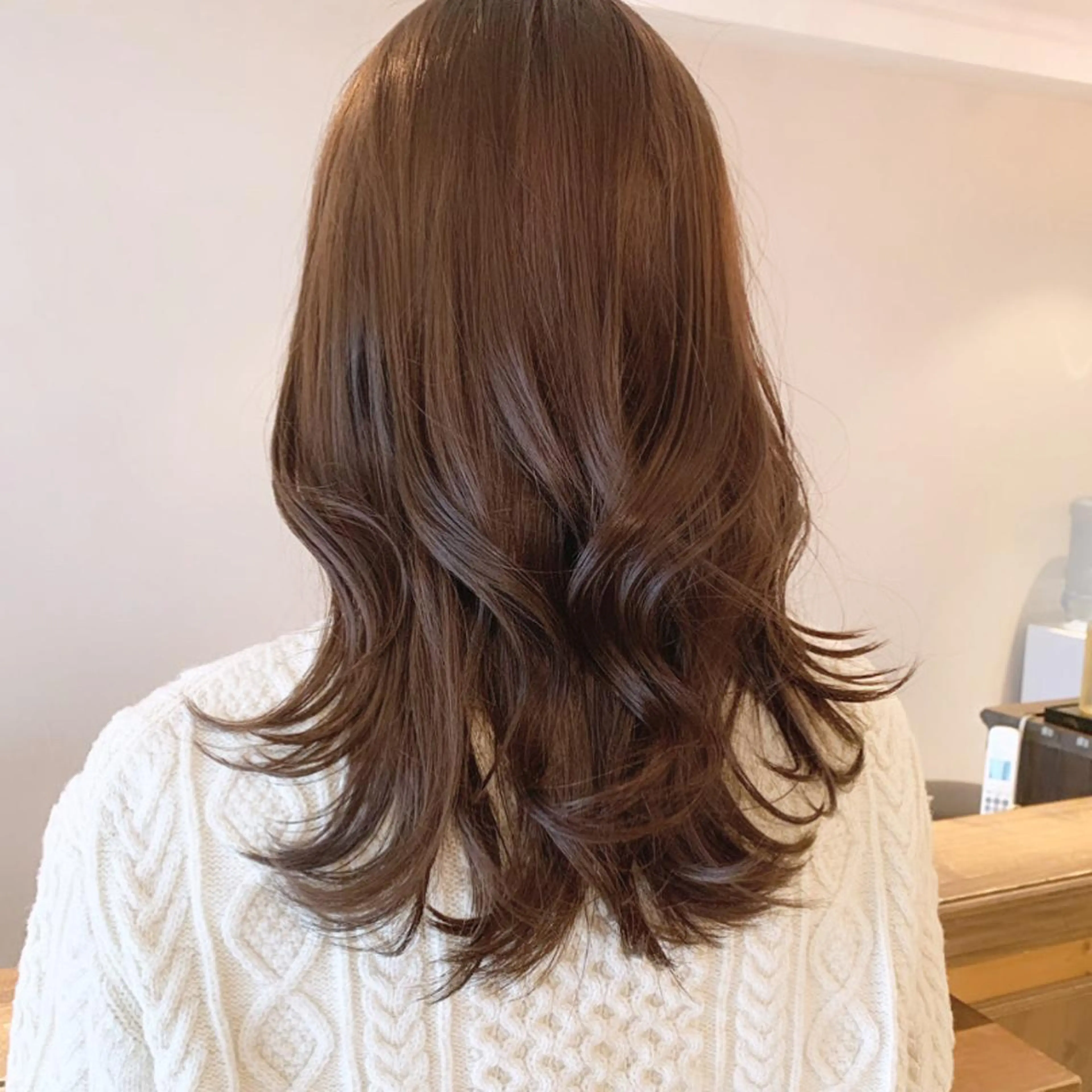 セミロング カラー 透明感/オリーブ/ グレージュ/YUKAのヘアスタイル