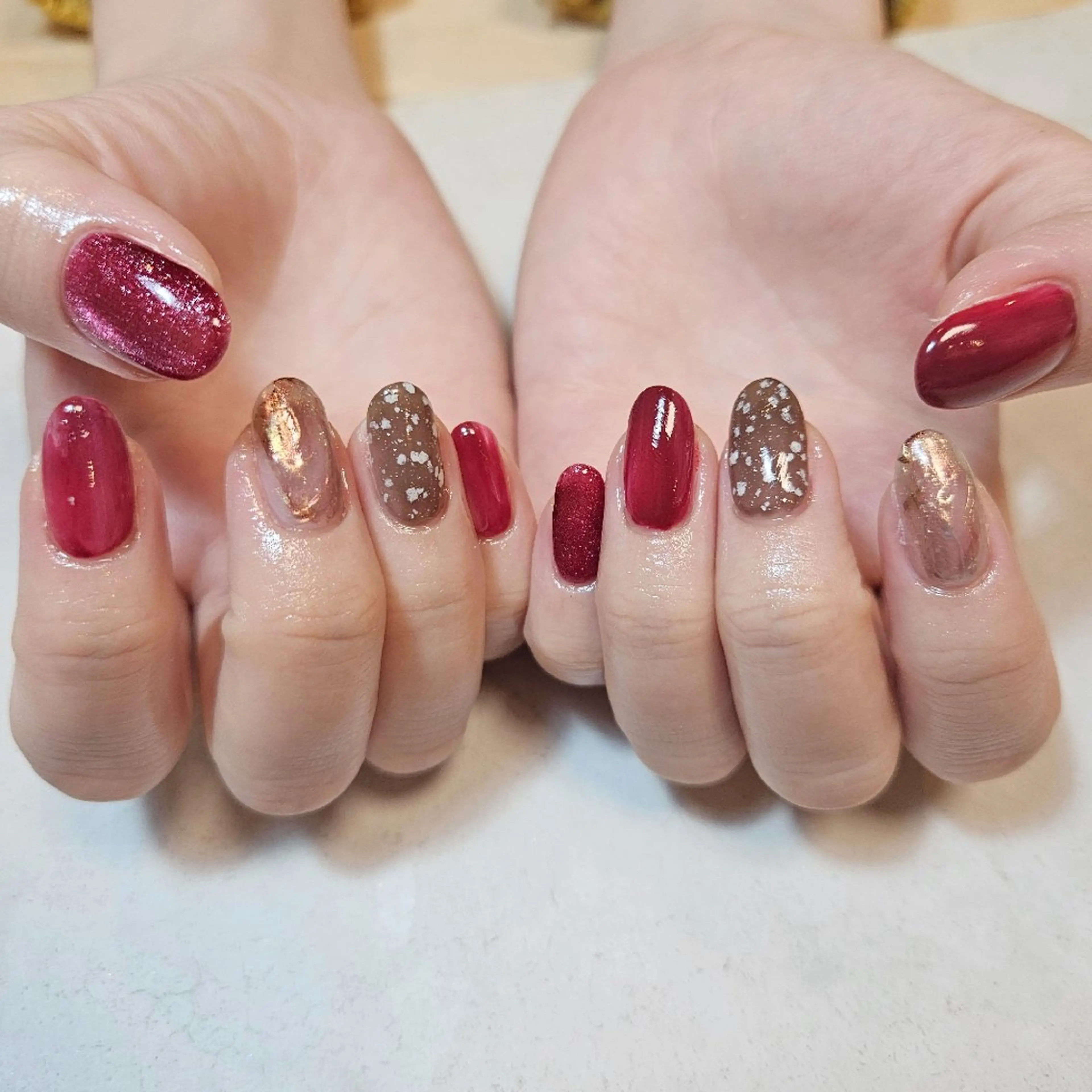 ネイル ジェルネイル ニュアンスネイル パラジェル 赤色 バレンタイン ハンドネイル Nailsalon manoのネイルデザイン