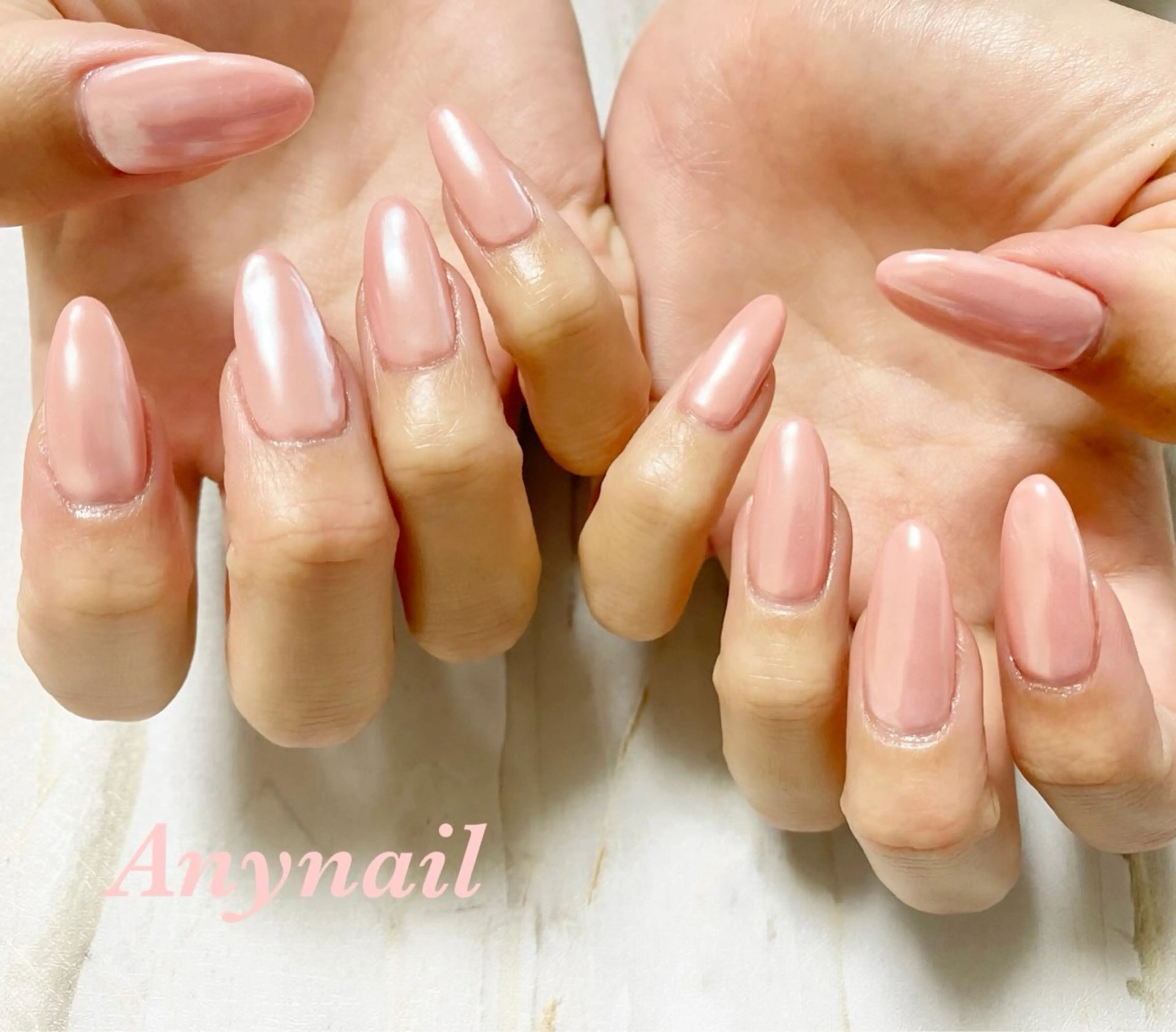 ネイル ブルー ミラーネイル ワンカラーネイル ピンク ホワイト ハンドネイル 岩澤 恵子のネイルデザイン