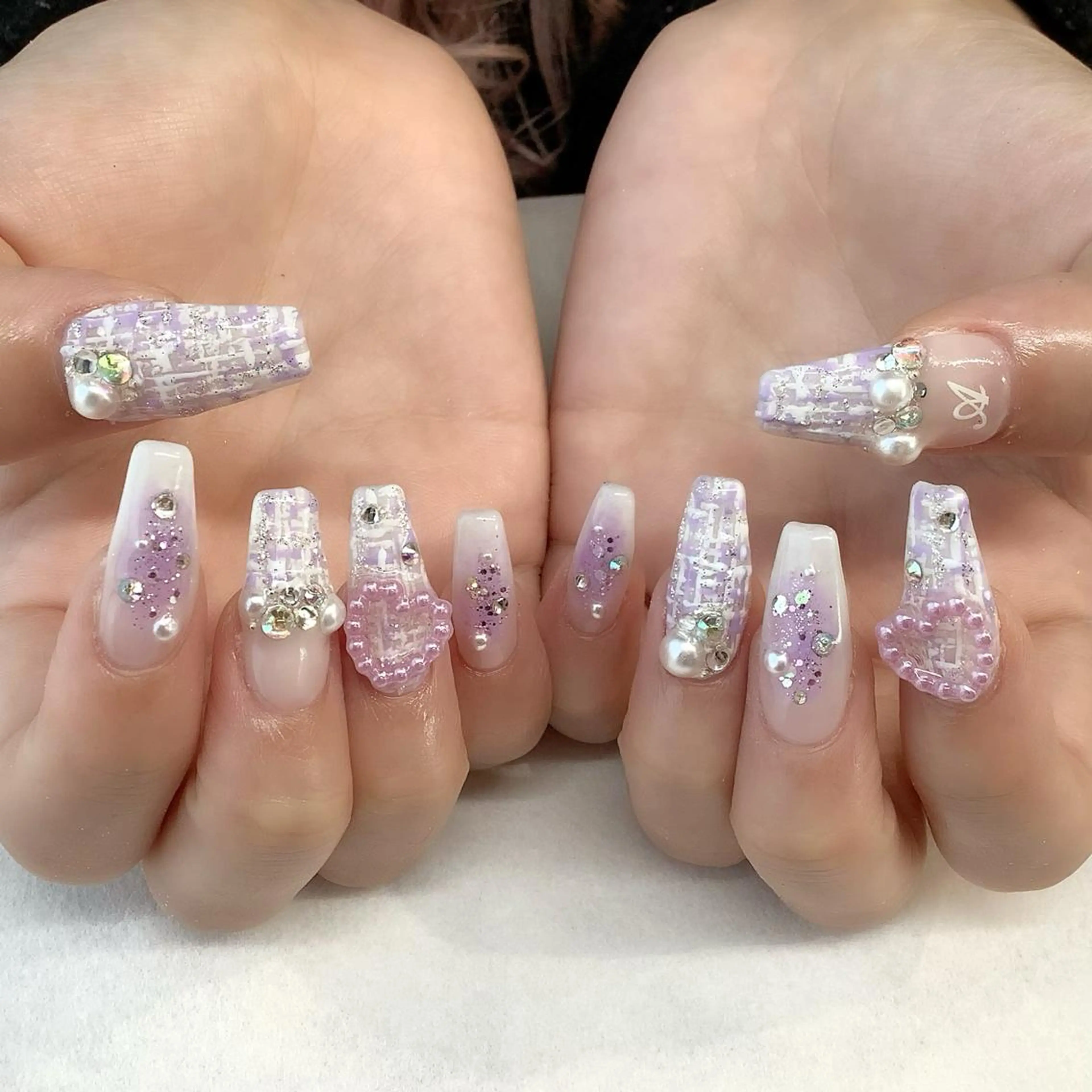 ネイル ハンドネイル 💎🐰 saki. m 🐰💎のネイルデザイン