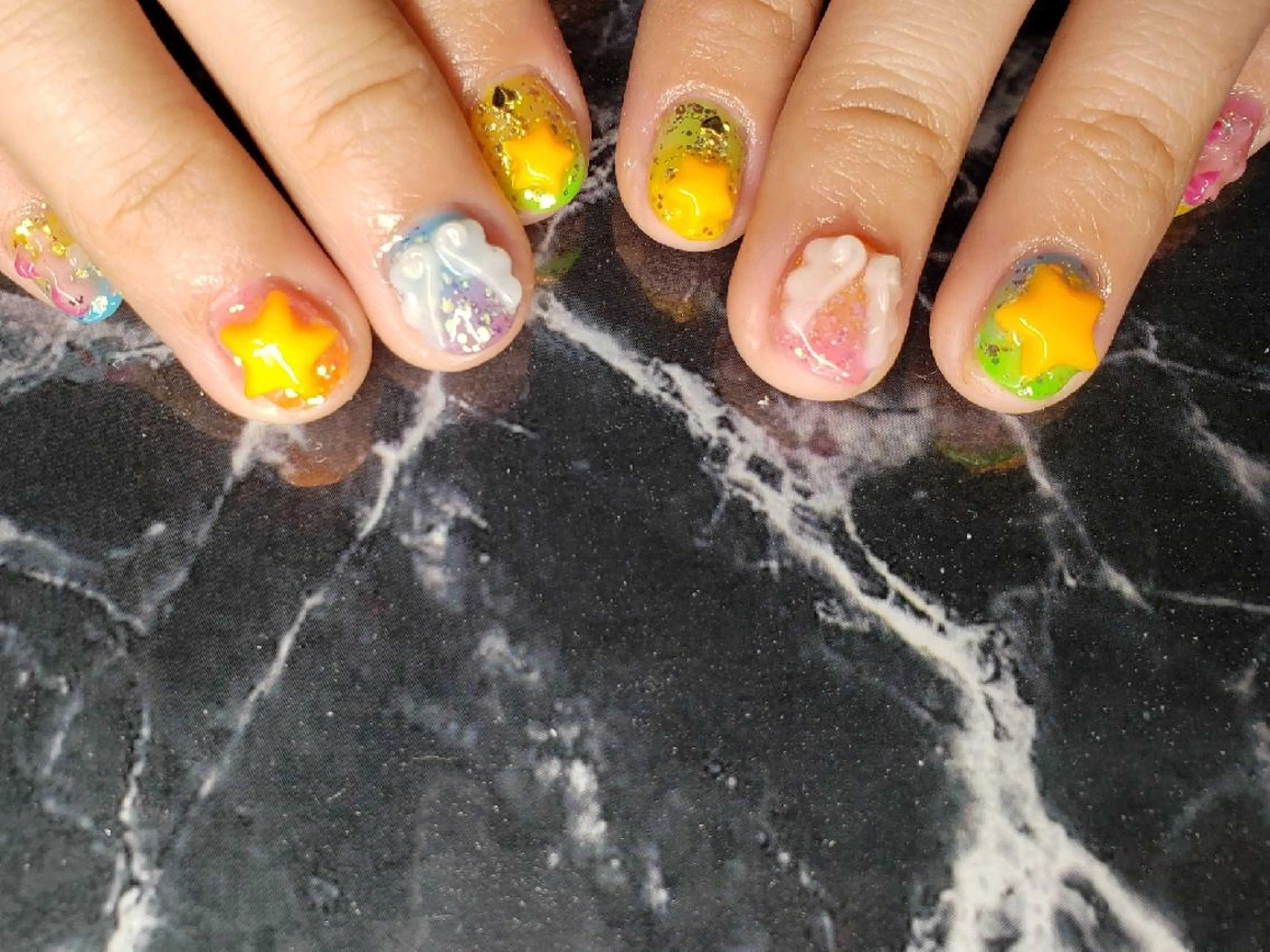 ショート ネイル ハンドネイル クロキ 。のネイルデザイン