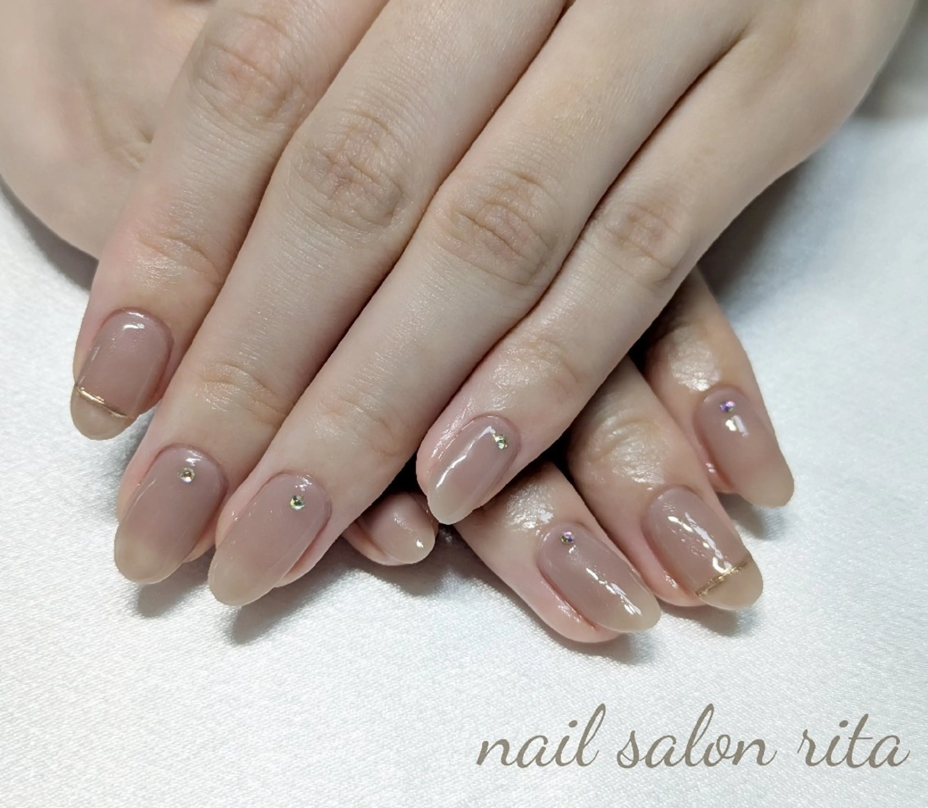 ネイル アートネイル ハンドネイル nail salon rita所属・柴田 理紗のネイルデザイン