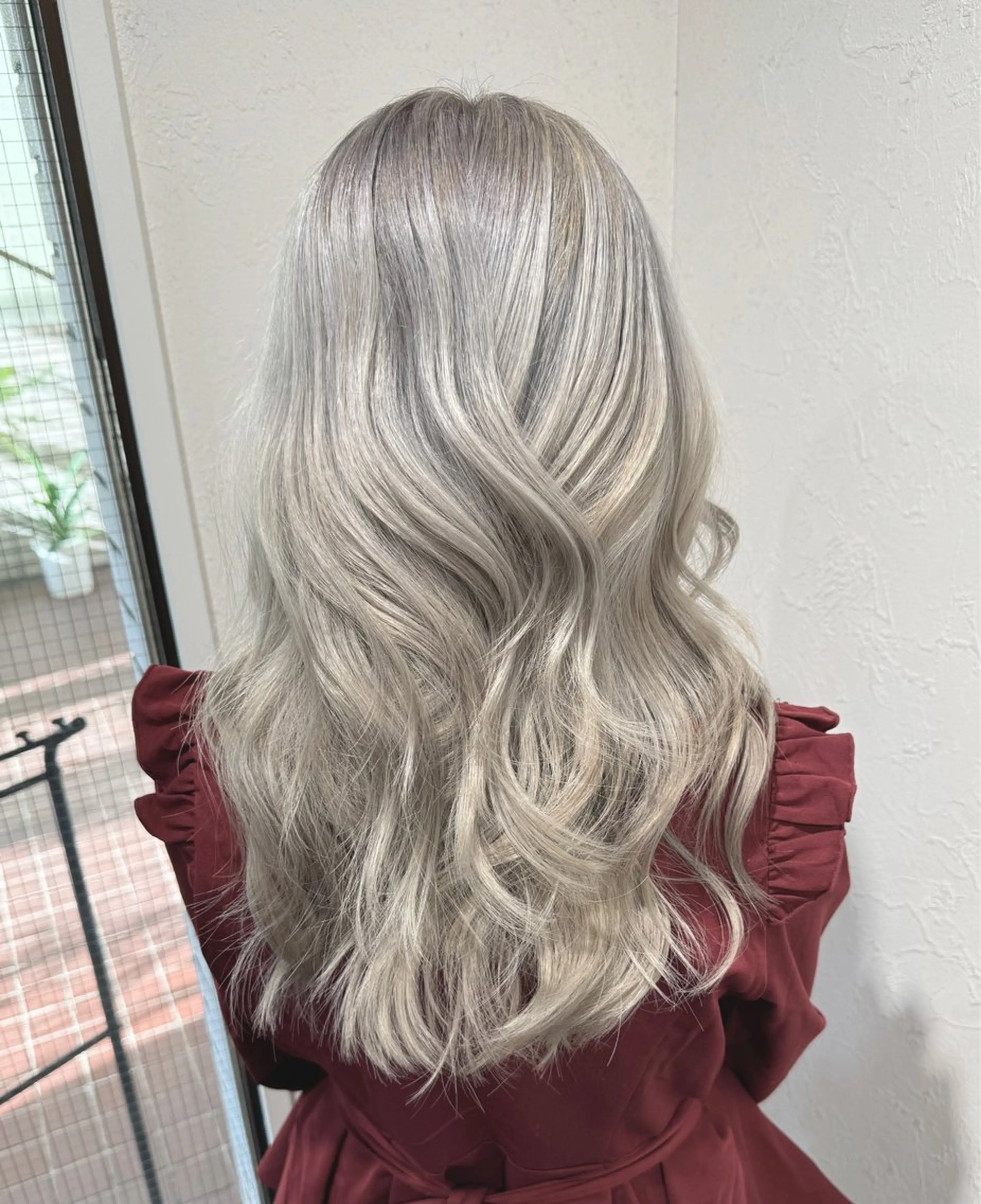 ロング カラー ハイトーン/レイヤー /艶カラー🎀のヘアスタイル