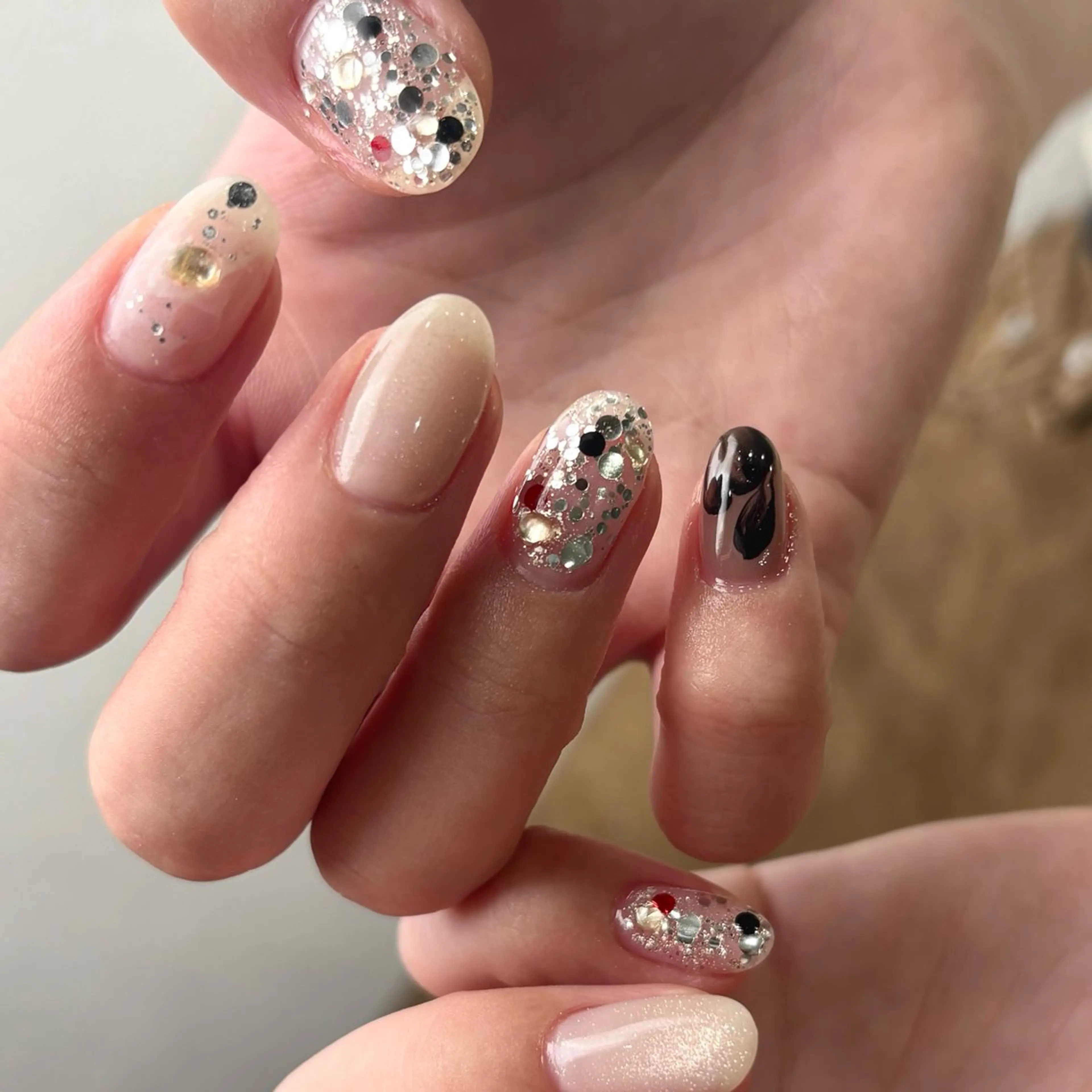 ネイル ニュアンスネイル Be Colorful 新宿店所属・S HINANOのネイルデザイン