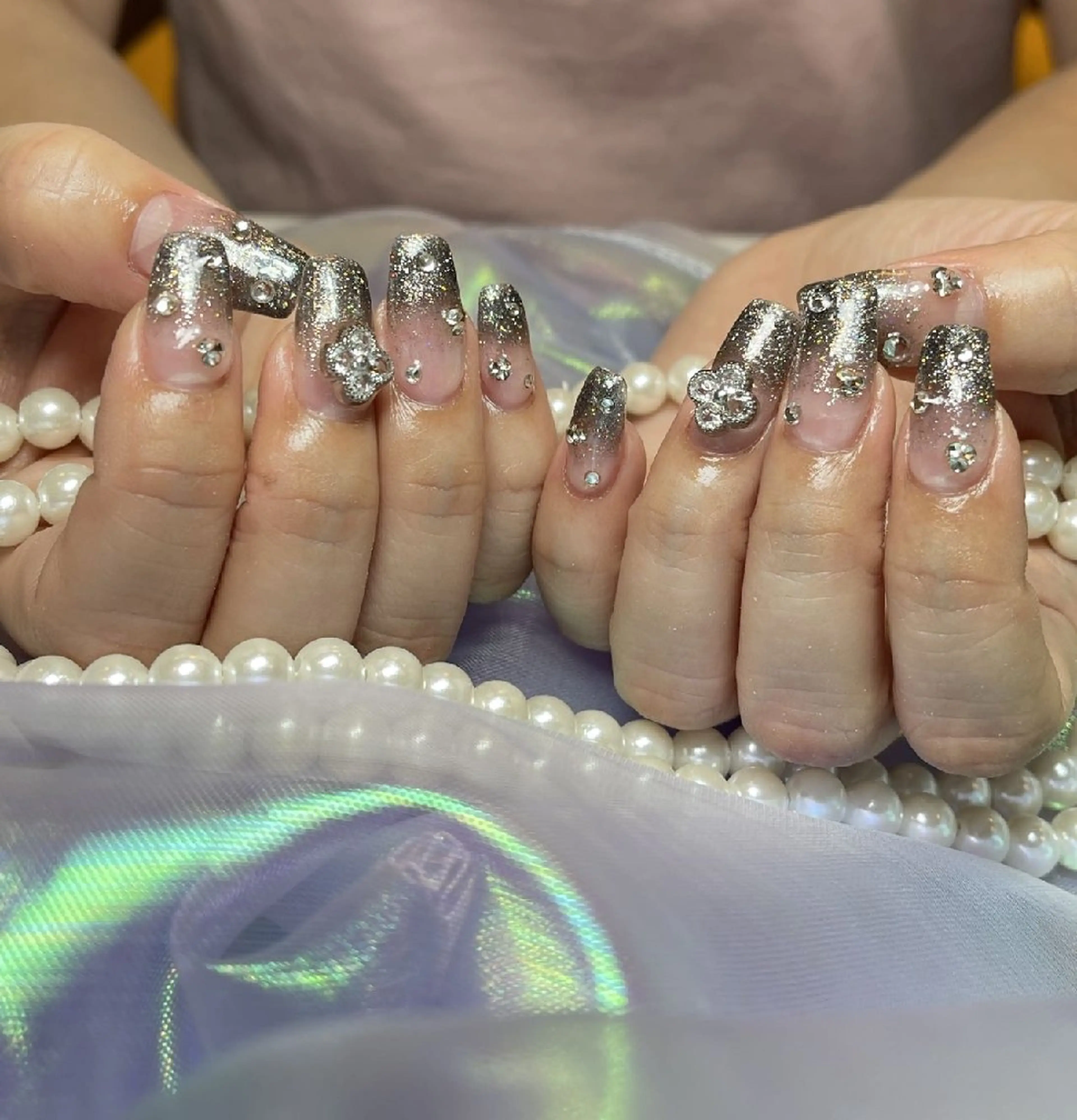 セミロング ninabeauty 新宿のネイルデザイン