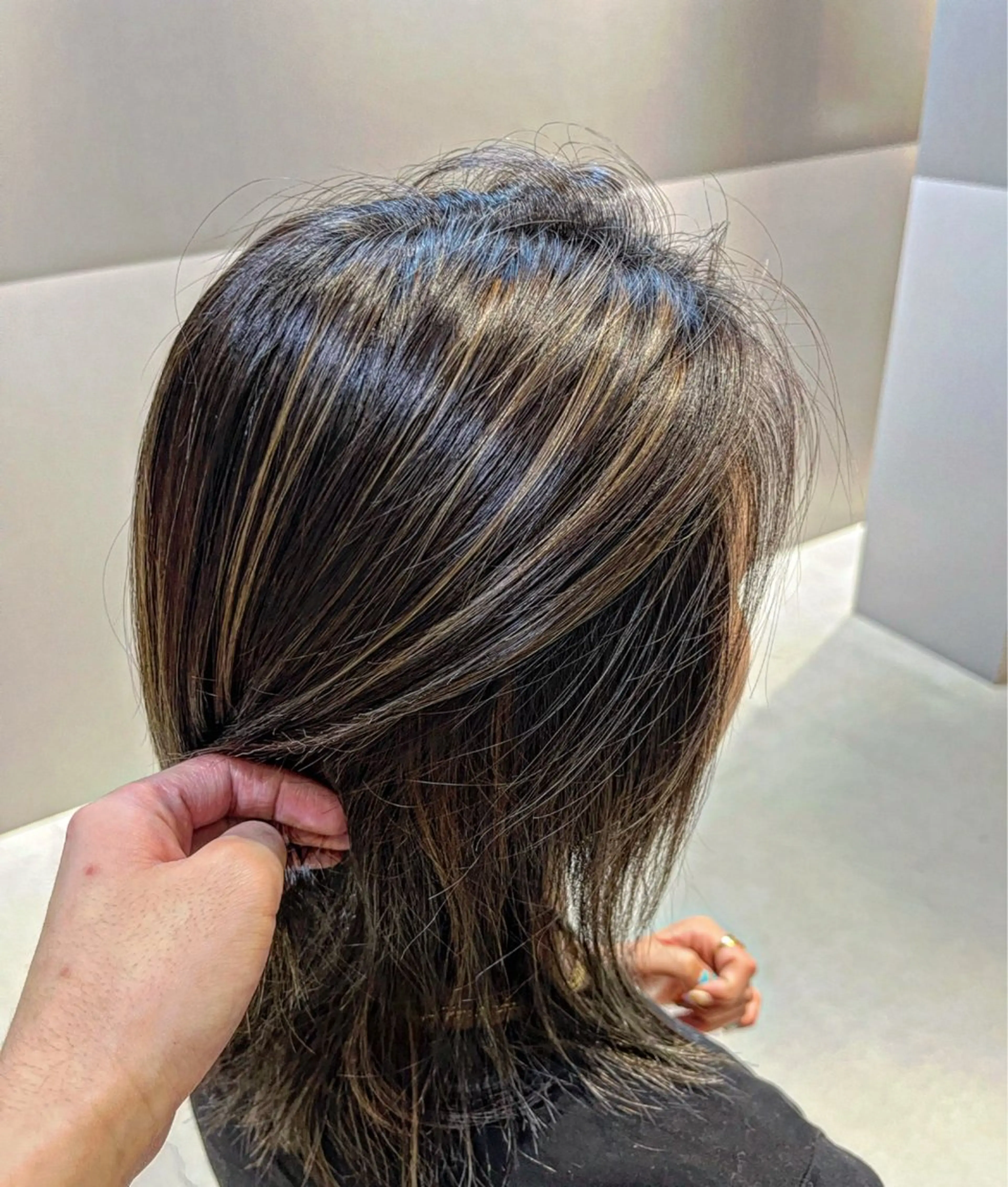 カラー 石塚 健汰のヘアスタイル