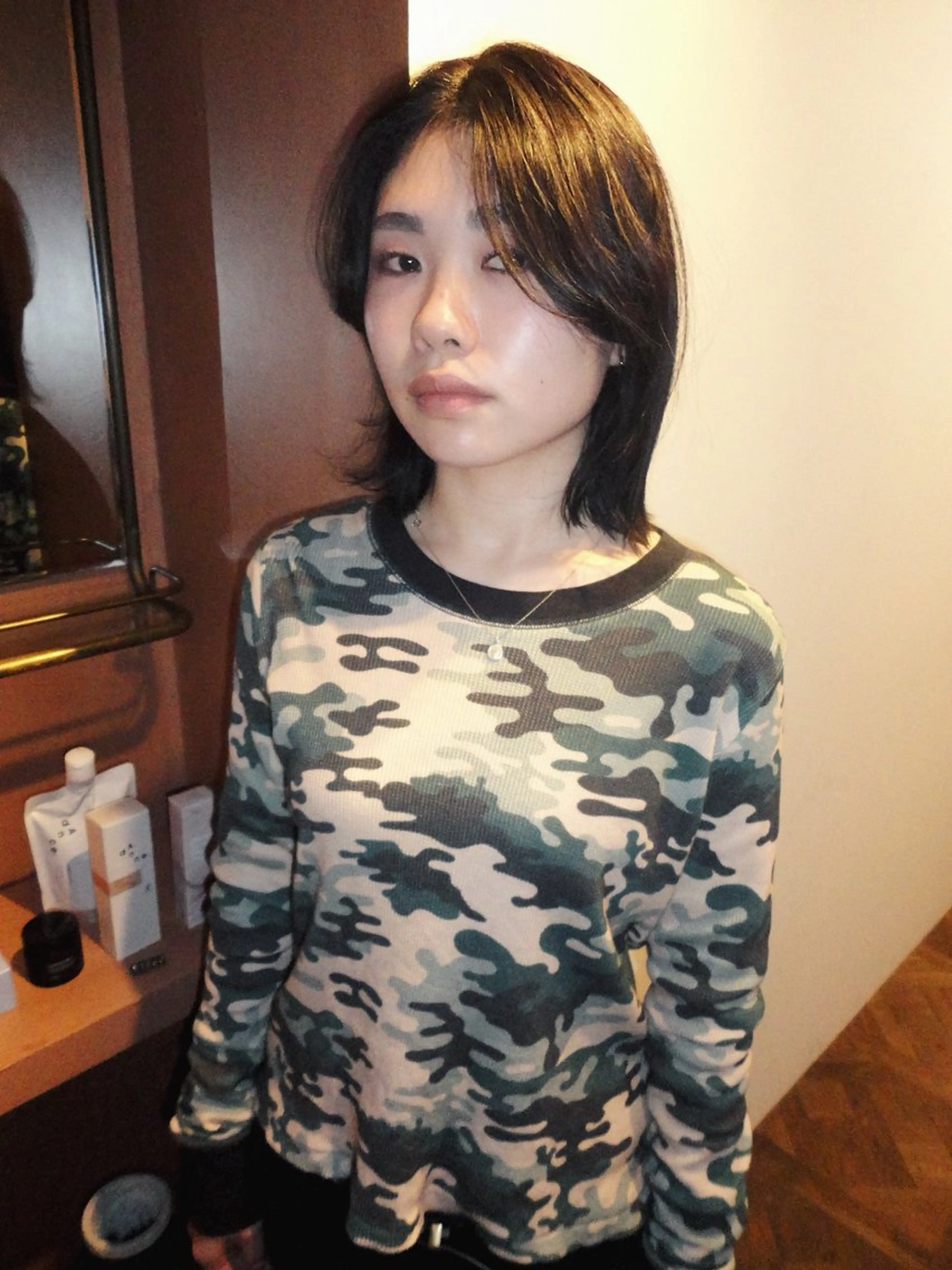 ミディアム カラー 黒髪 ナチュラルブラック 楪所属・チヒロ/パーマ /ショートのヘアスタイル