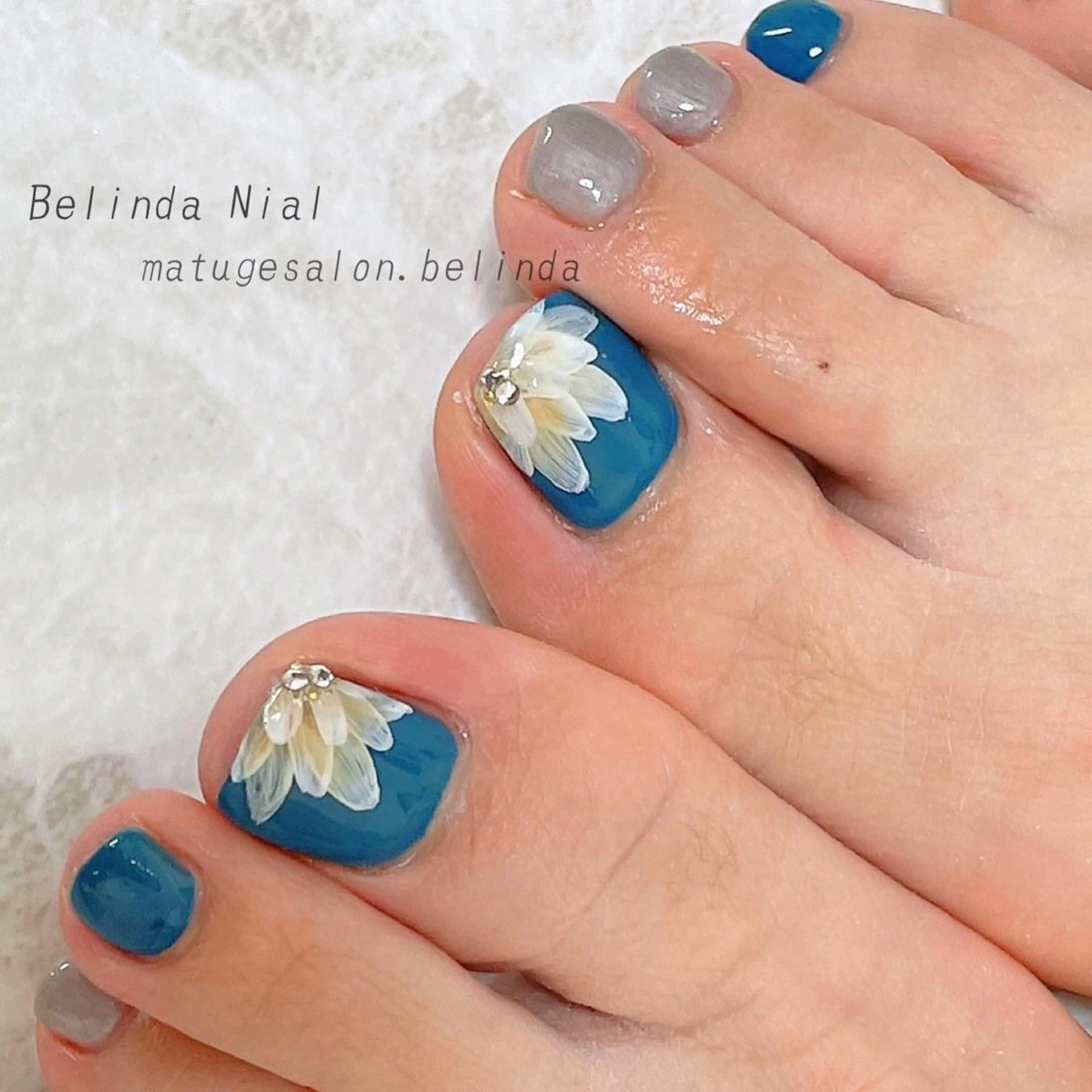 ネイル ハンドネイル フットネイル 竹本 愛のネイルデザイン