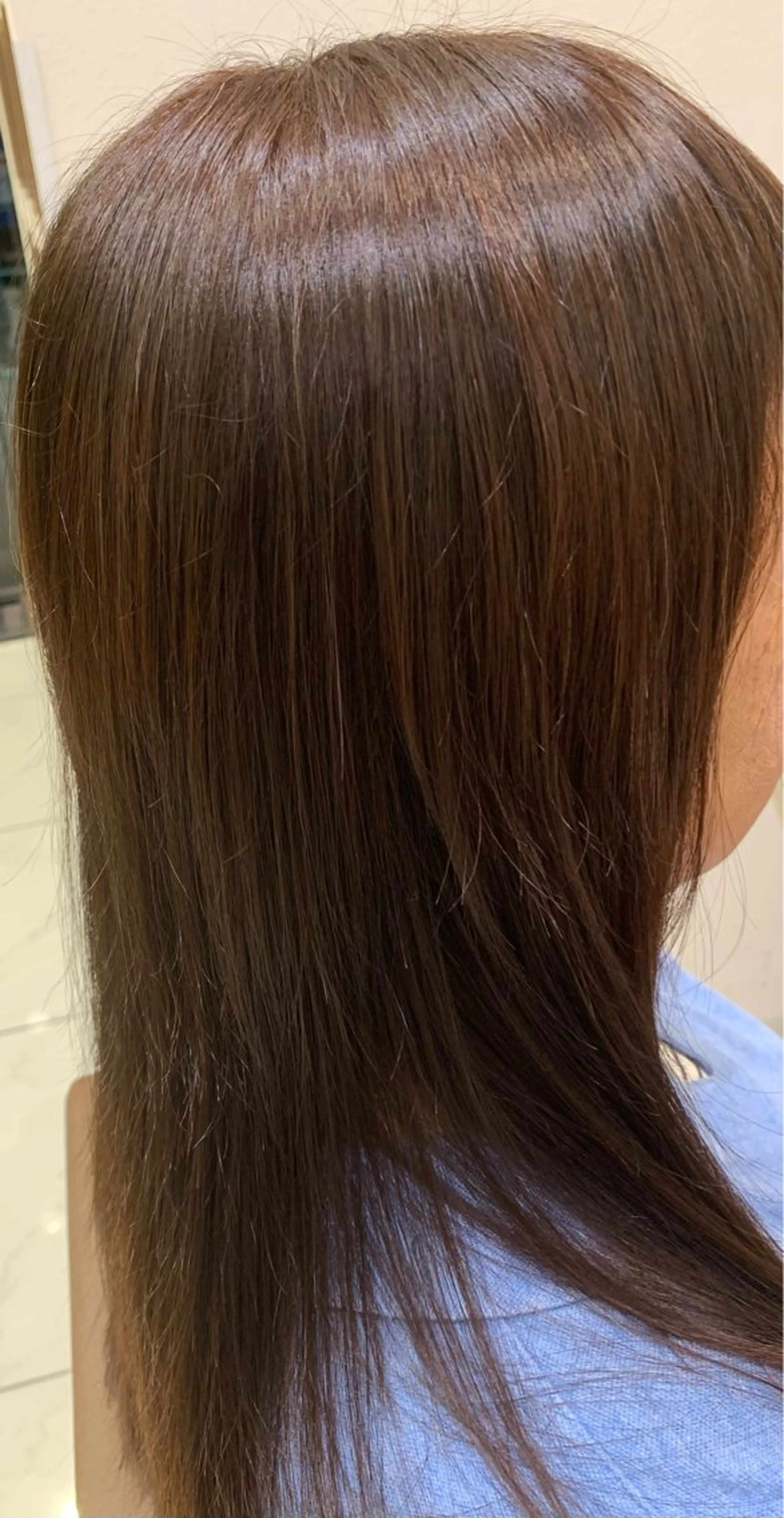 セミロング カラー 🦋柴田 心優のヘアスタイル