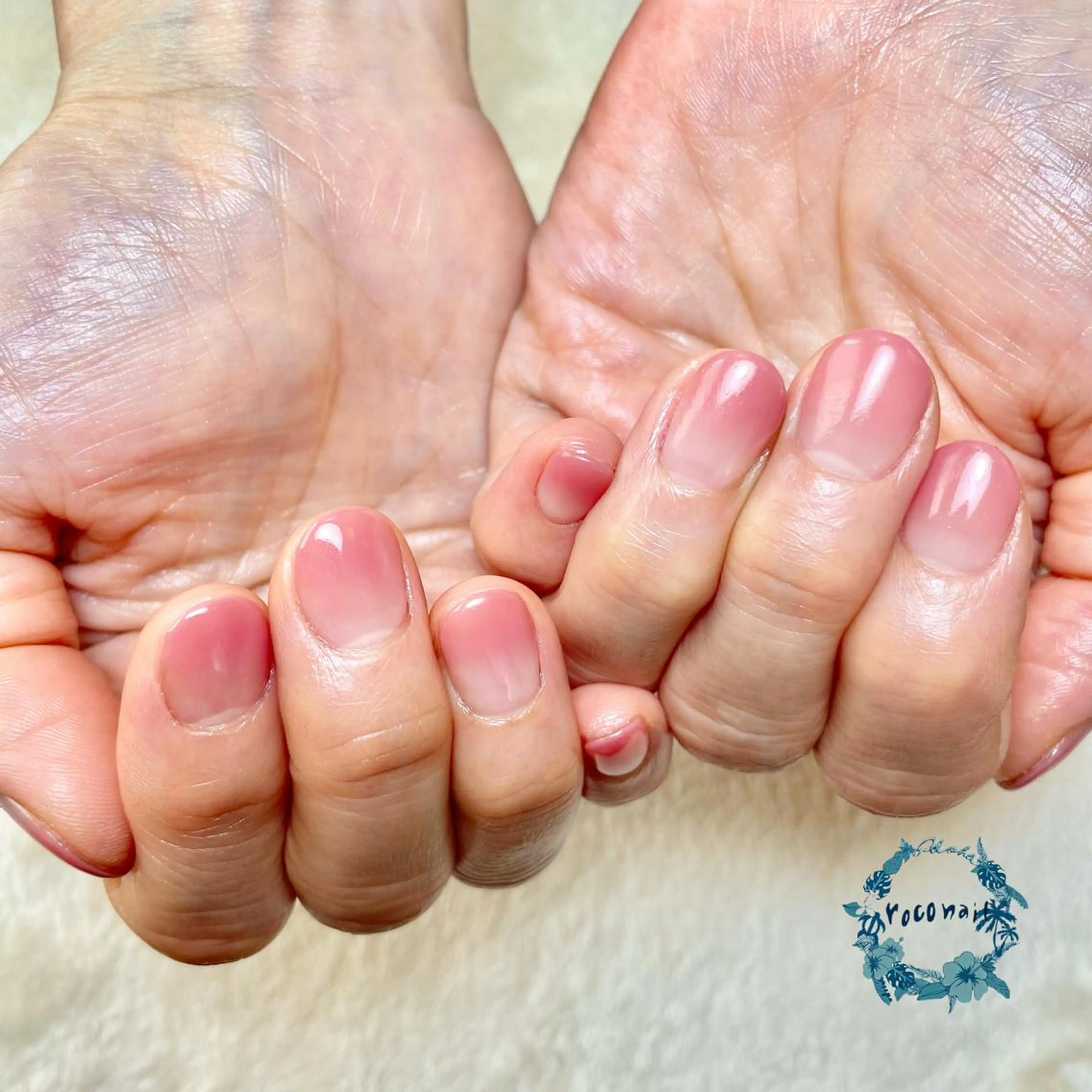 カラー、ラメグラデーション(ウォーターケア込み)☆ご新規様オフ無料の写真