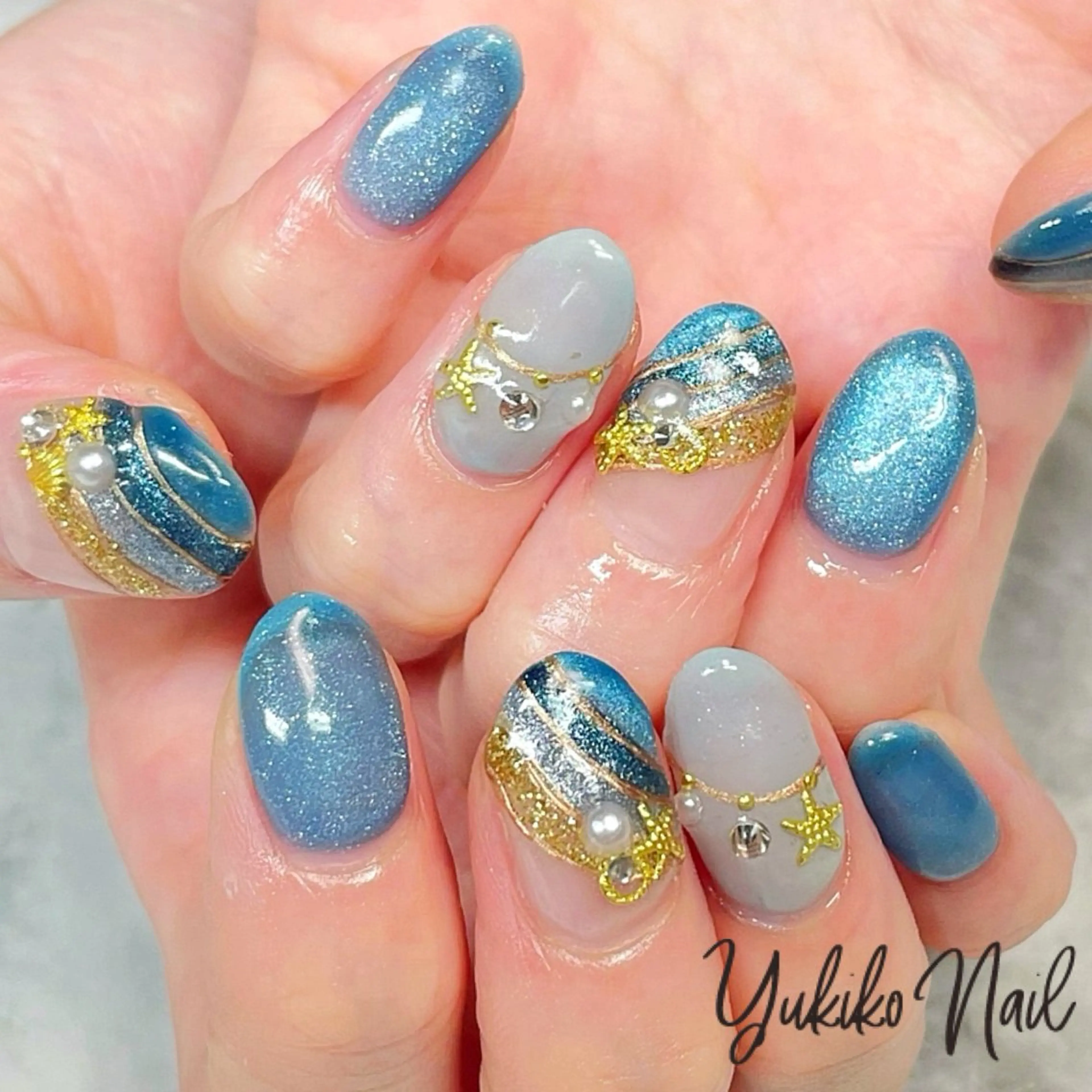 ネイル キラキラネイル マグネットネイル ミラーネイル 夏ネイル ハンドネイル ユキコ ネイルのネイルデザイン