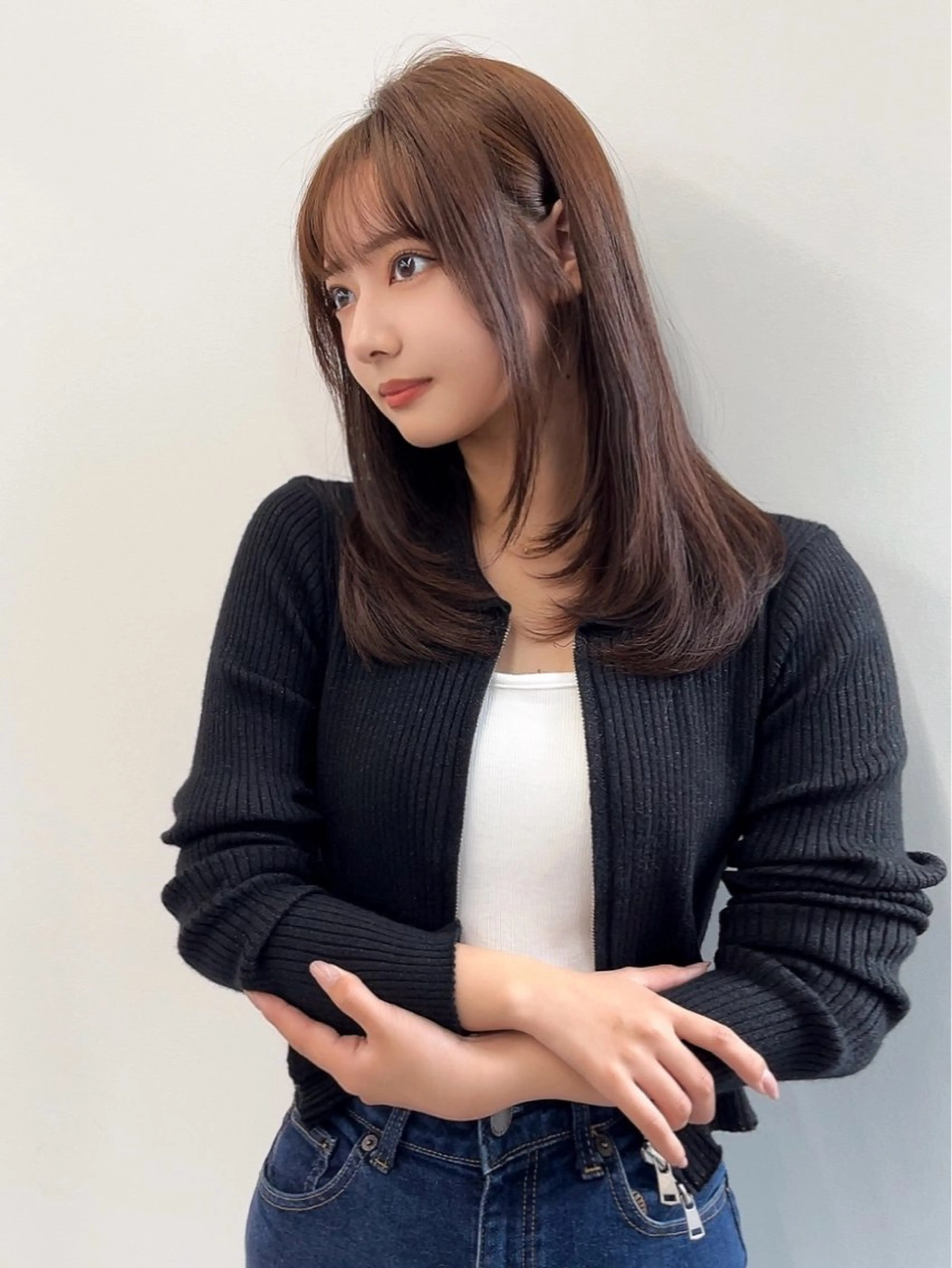 セミロング レイヤーカット 小顔カット カット ヘアカラー トリートメント 美髪艶髪/小顔カット 💎廣田浩輔のヘアスタイル