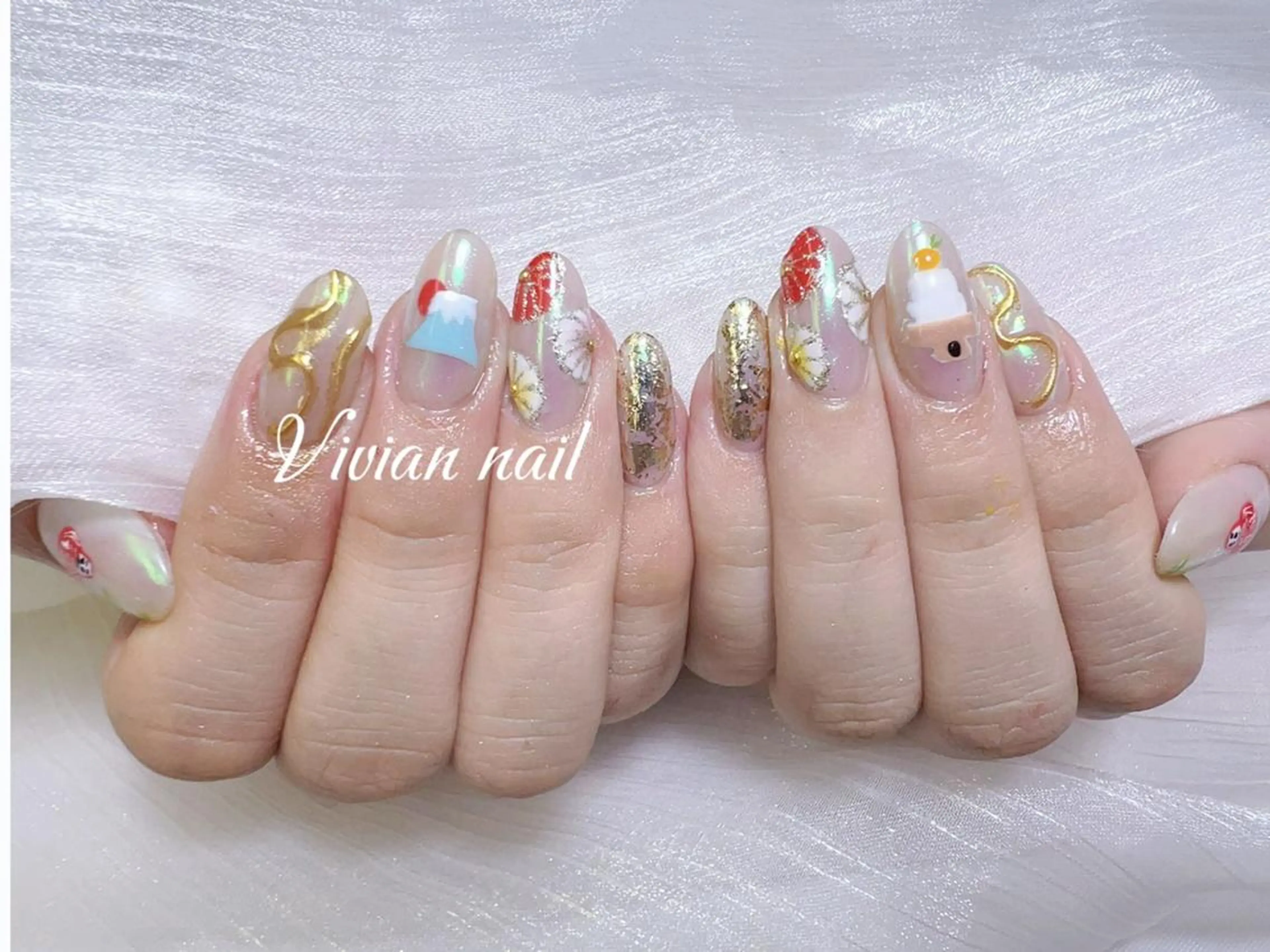 ネイル VIVIAN リサのネイルデザイン
