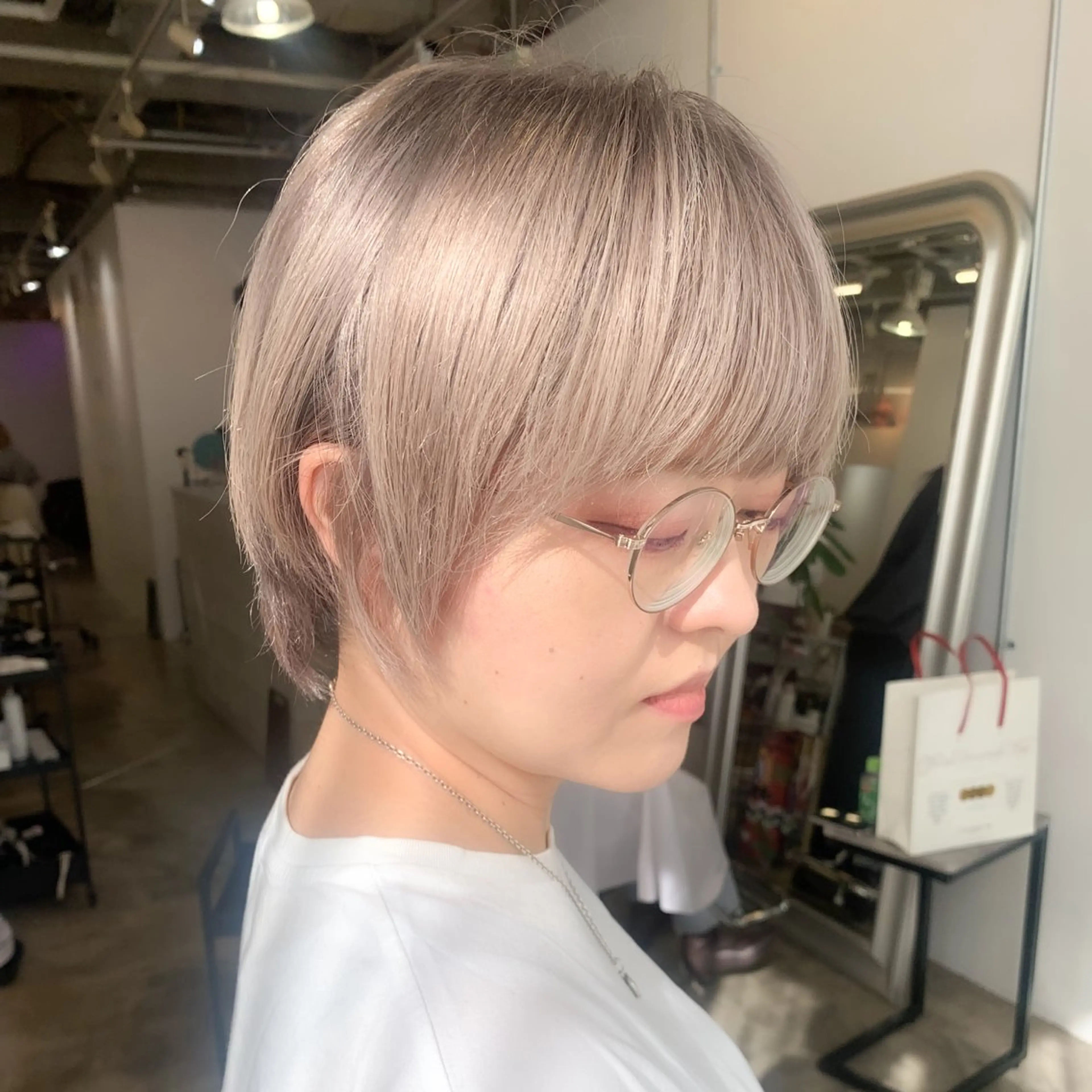 ショート ショートボブ ボブ ショートヘア カット ヘアカラー トリートメント 《1.2月クーポン記 載中》小森祐希のヘアスタイル