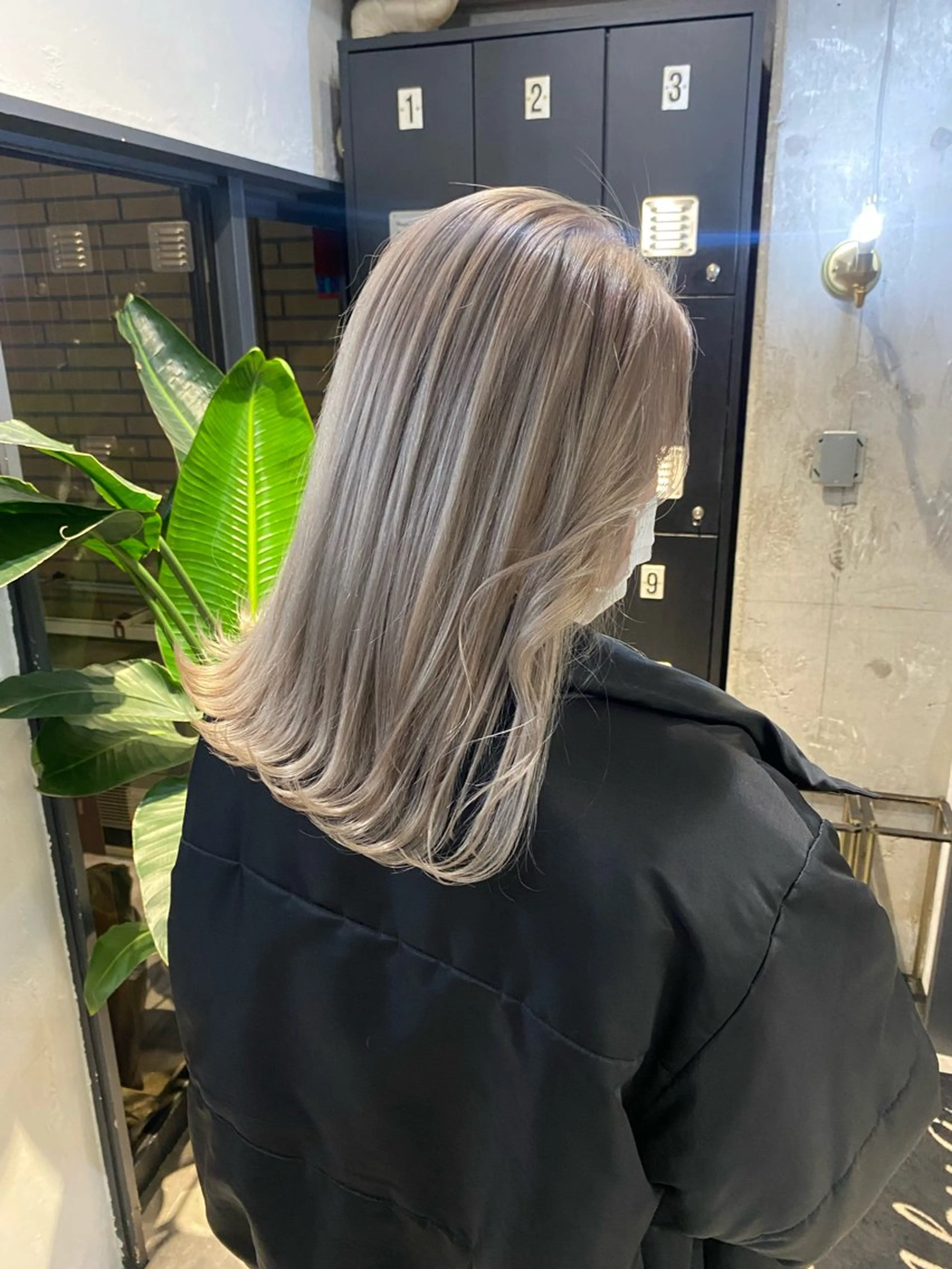 セミロング カラー ヘアカラー トリートメント ヘアセット 🌻Insta指名 NO.1🌻Shoのヘアスタイル