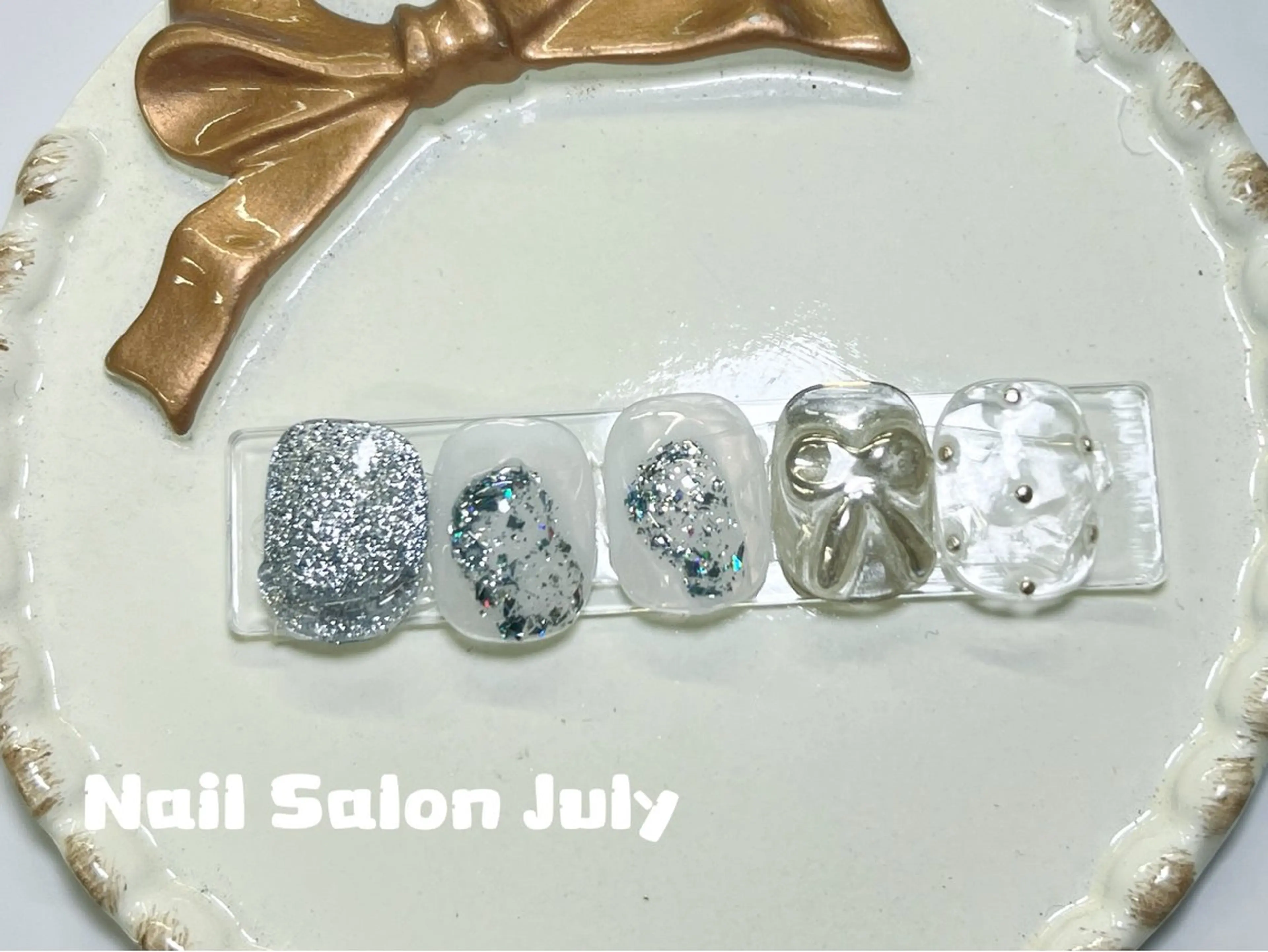 ネイル アートネイル オーロラネイル ジェルネイル ガーリー キラキラネイル ハンドネイル July モモのネイルデザイン
