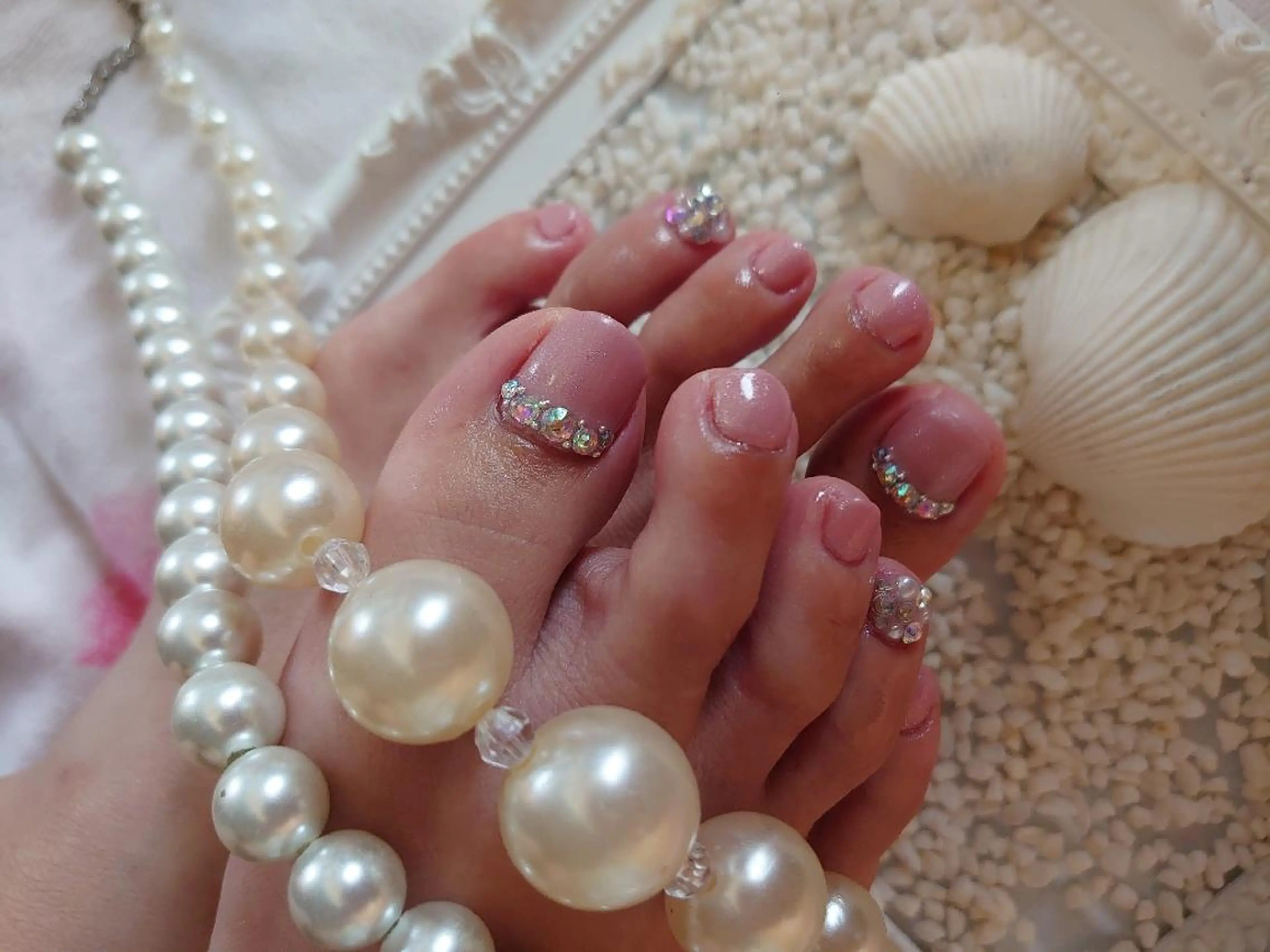 ネイル フットネイル フットネイル MANA MANAのネイルデザイン