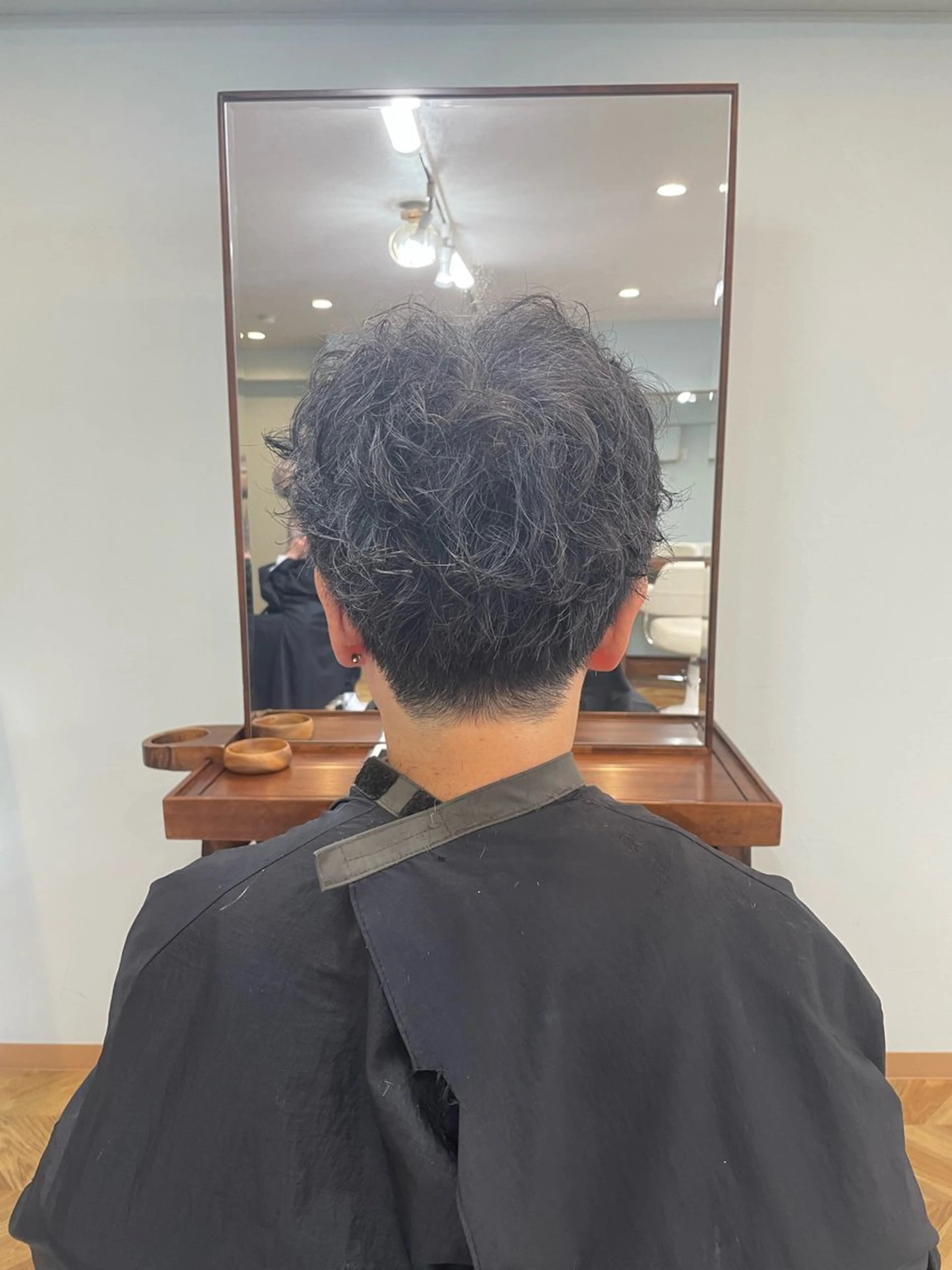 メンズ 艶髪/透明感カラー 山﨑俊輔のヘアスタイル