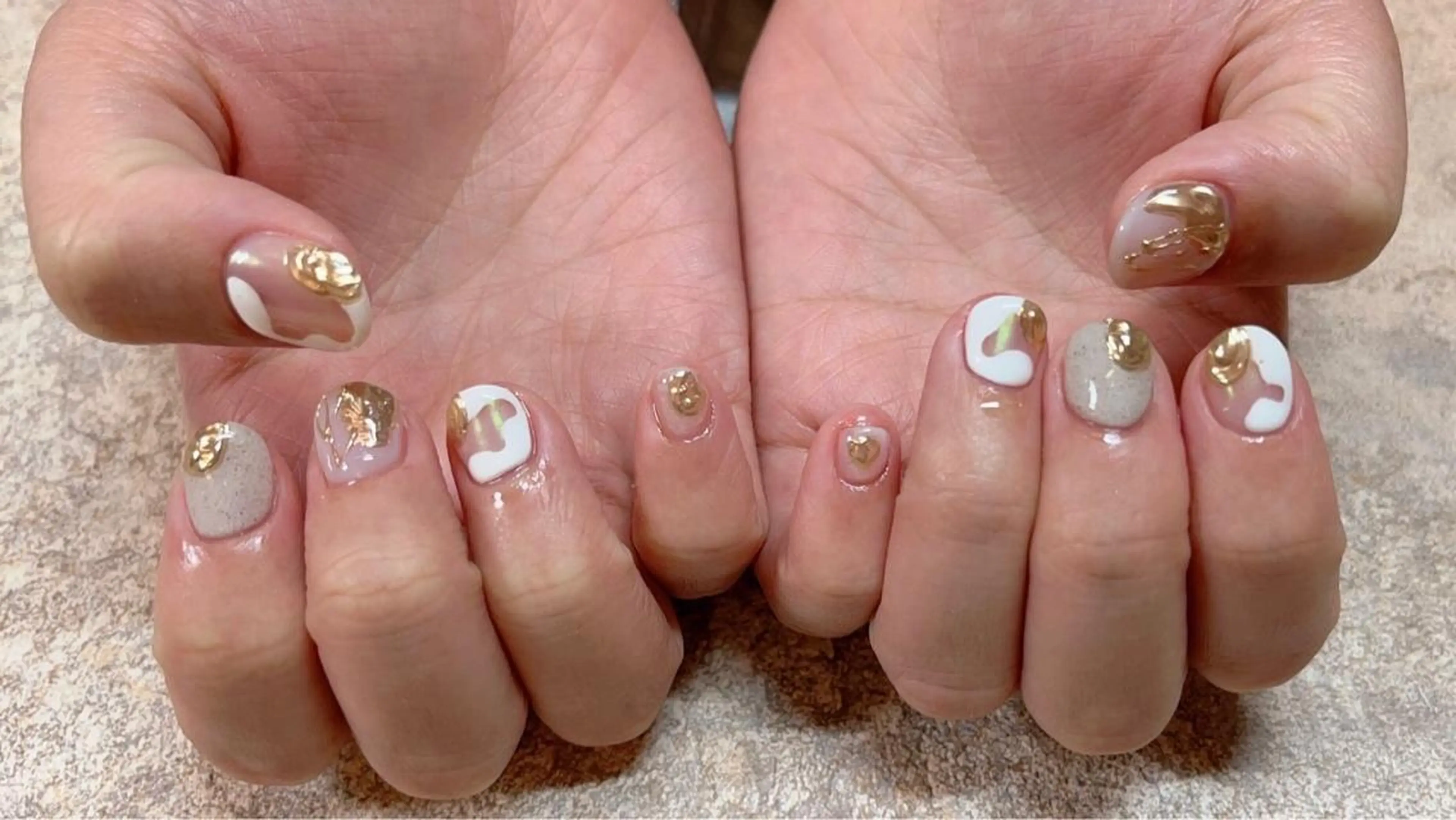 ネイル ハンドネイル LOVE NAIL 💕Sonoのネイルデザイン