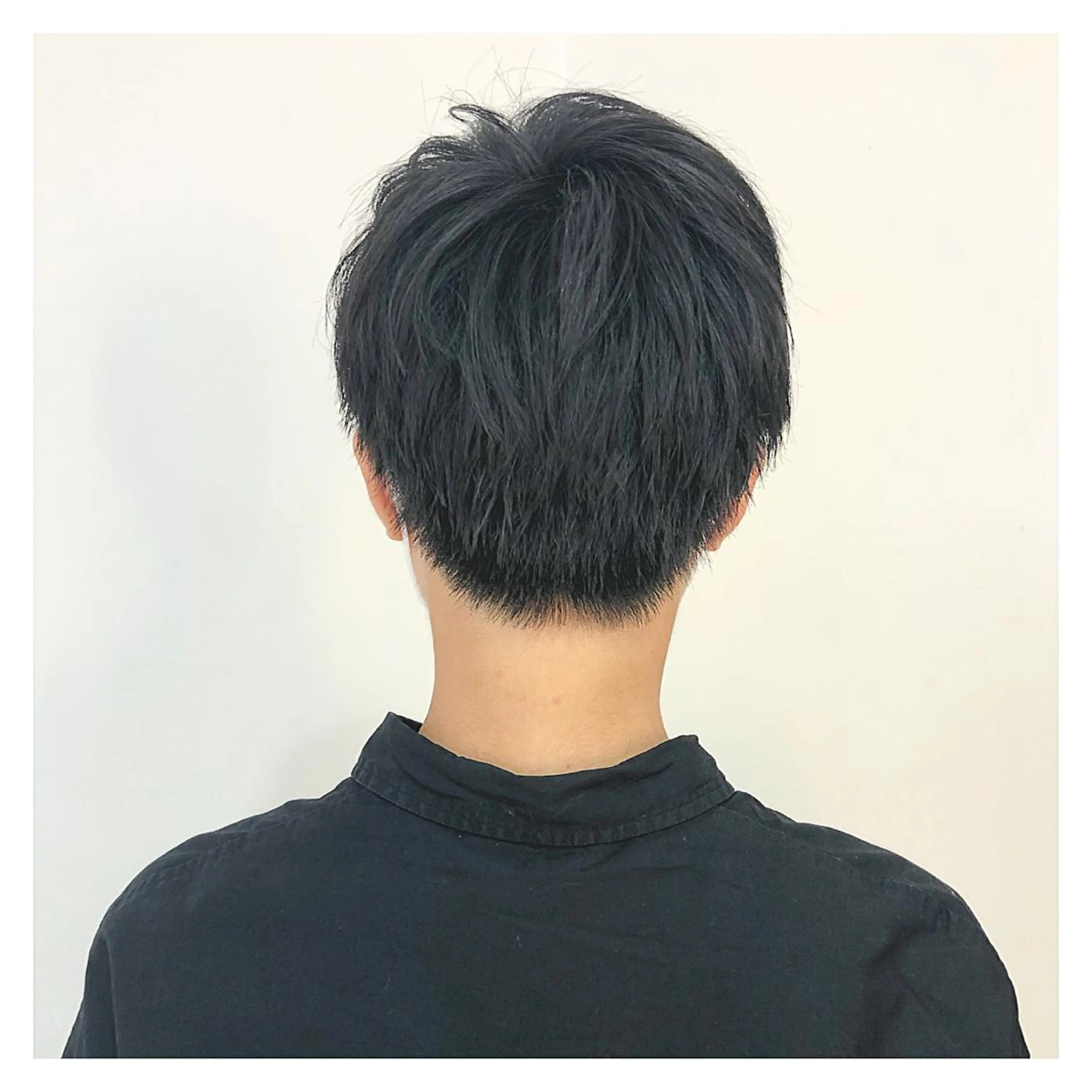 ショート eon 八王子所属・癖毛、多毛の方歓迎 三浦　麻衣のヘアスタイル