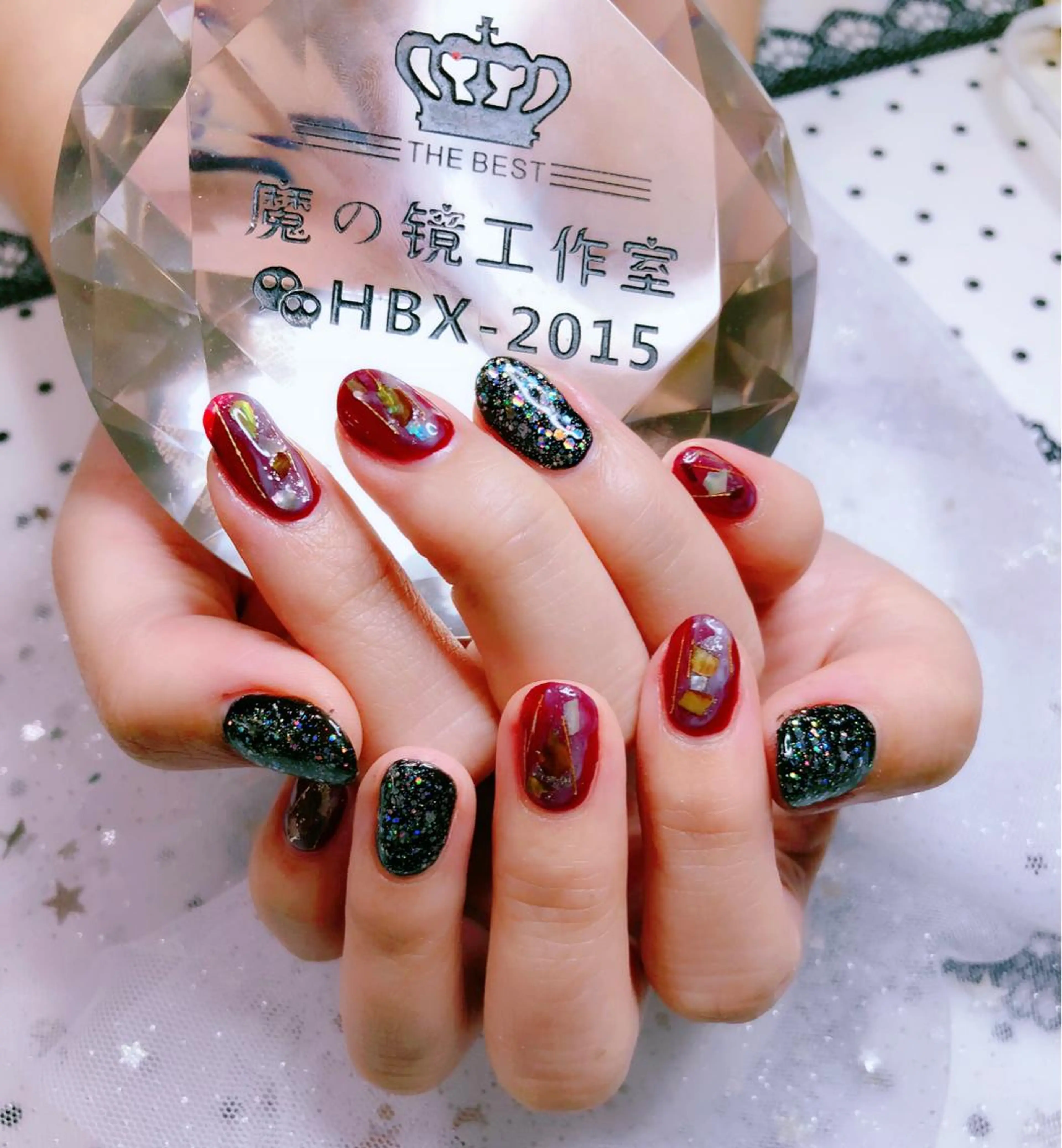 ネイル ハンドネイル マジックミラー所属・マジック ミラーのネイルデザイン