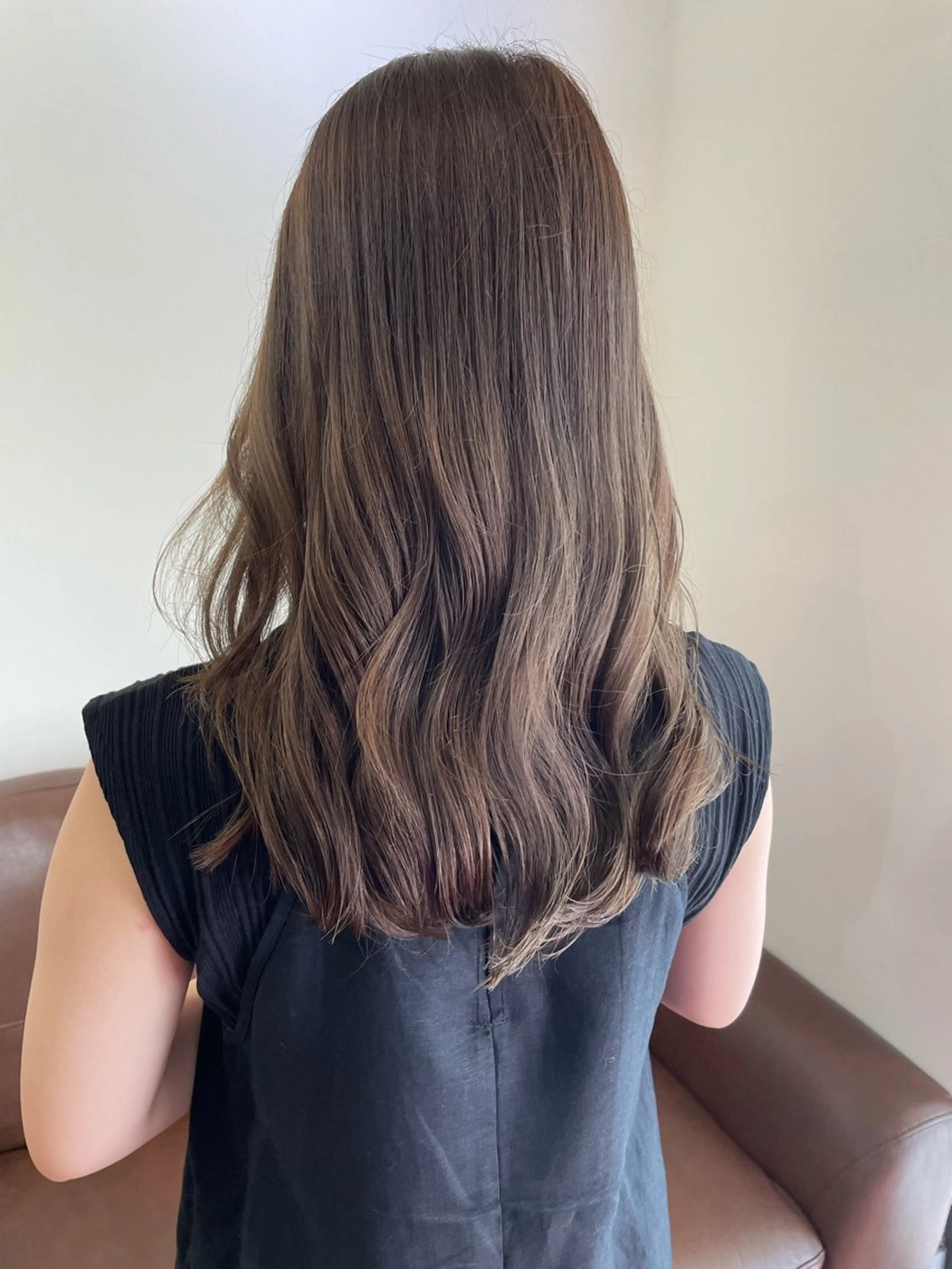 セミロング カラー ベージュカラー メンズパーマ✨️村越 雄斗のヘアスタイル