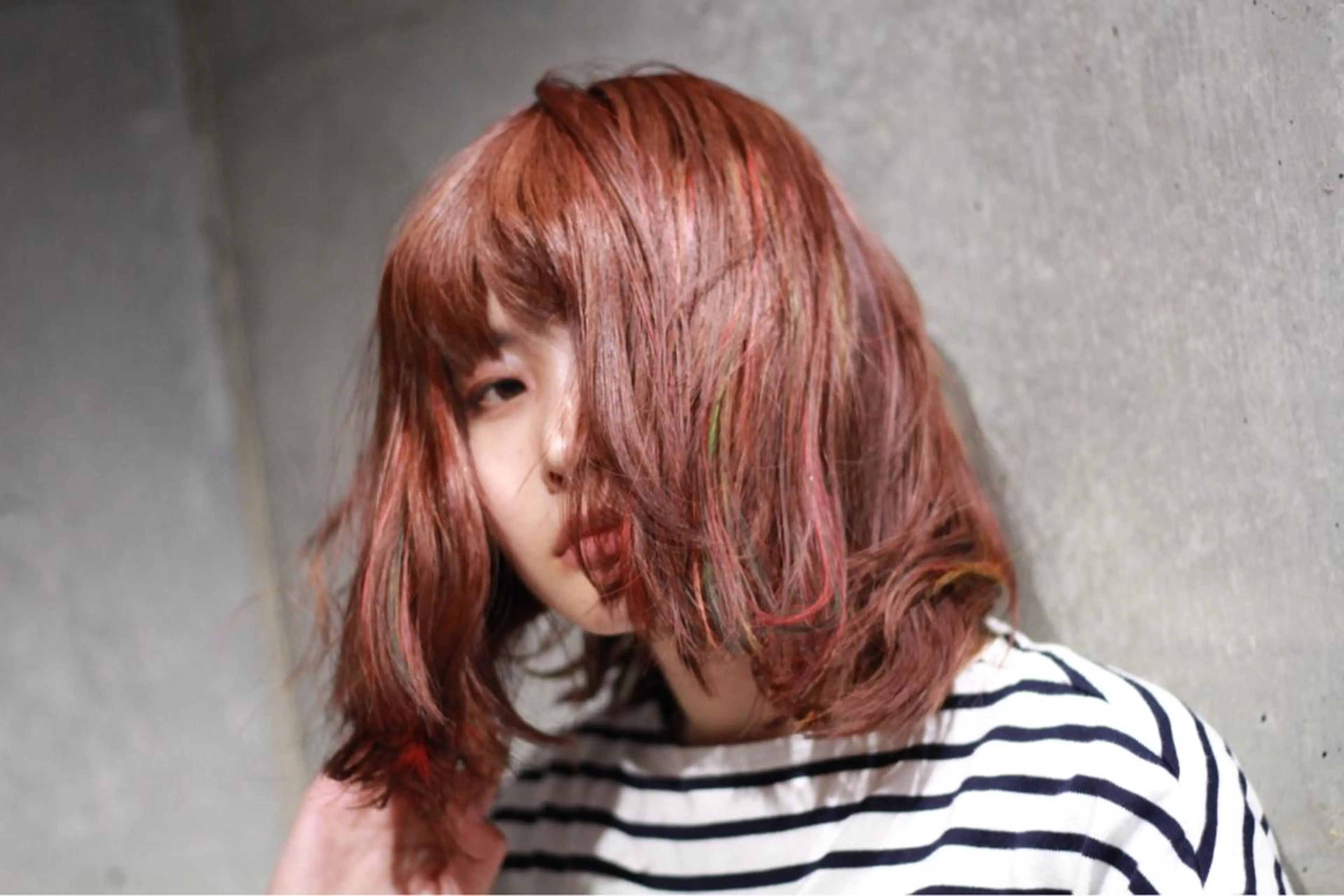 ミディアム カラー ヘアアレンジ ベージュカラー ブルーカラー ハイライトカラー レッドカラー イエローカラー 遠藤悠大/メンズ縮毛 /メンズカットのヘアスタイル