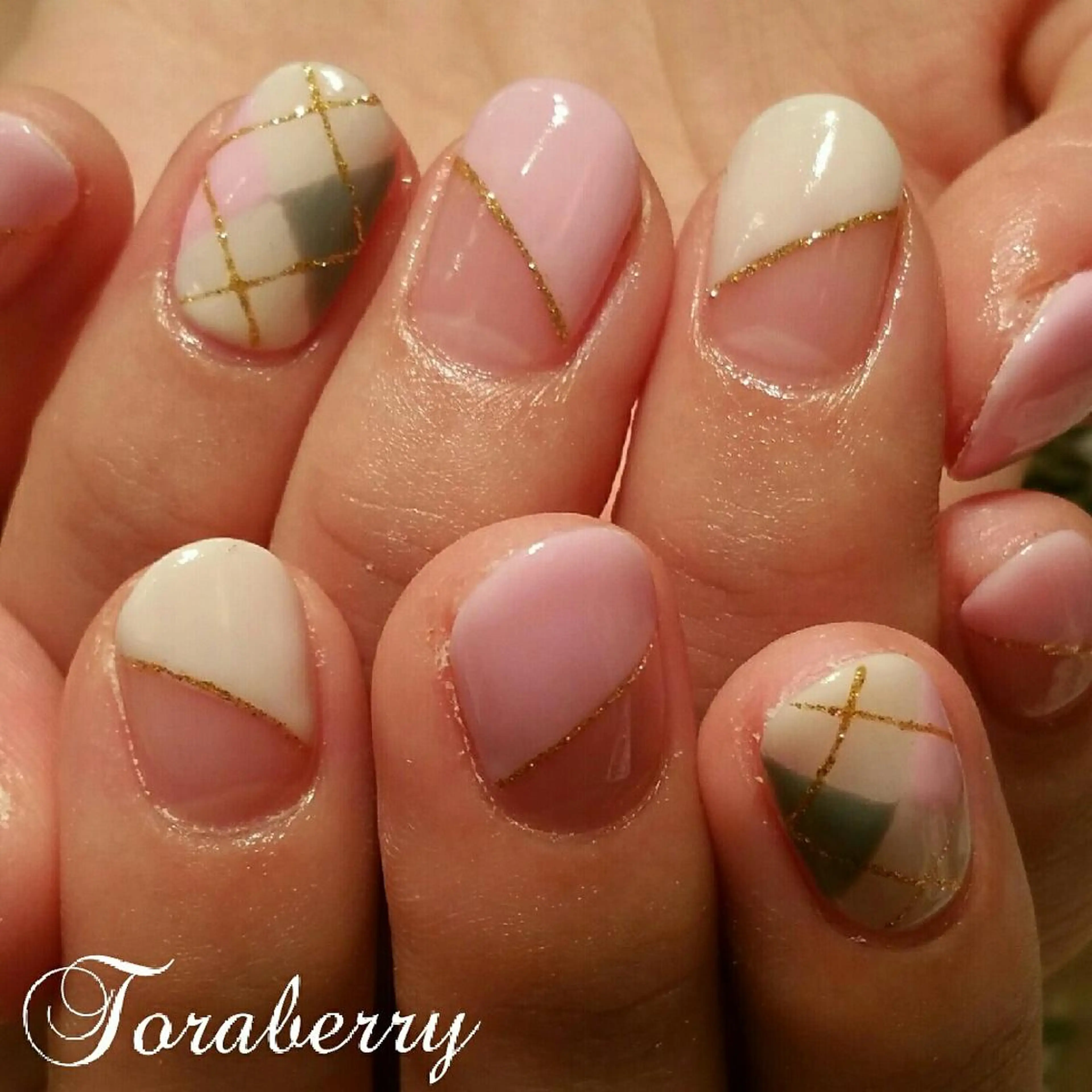 ネイル ネイリスト なつみのネイルデザイン