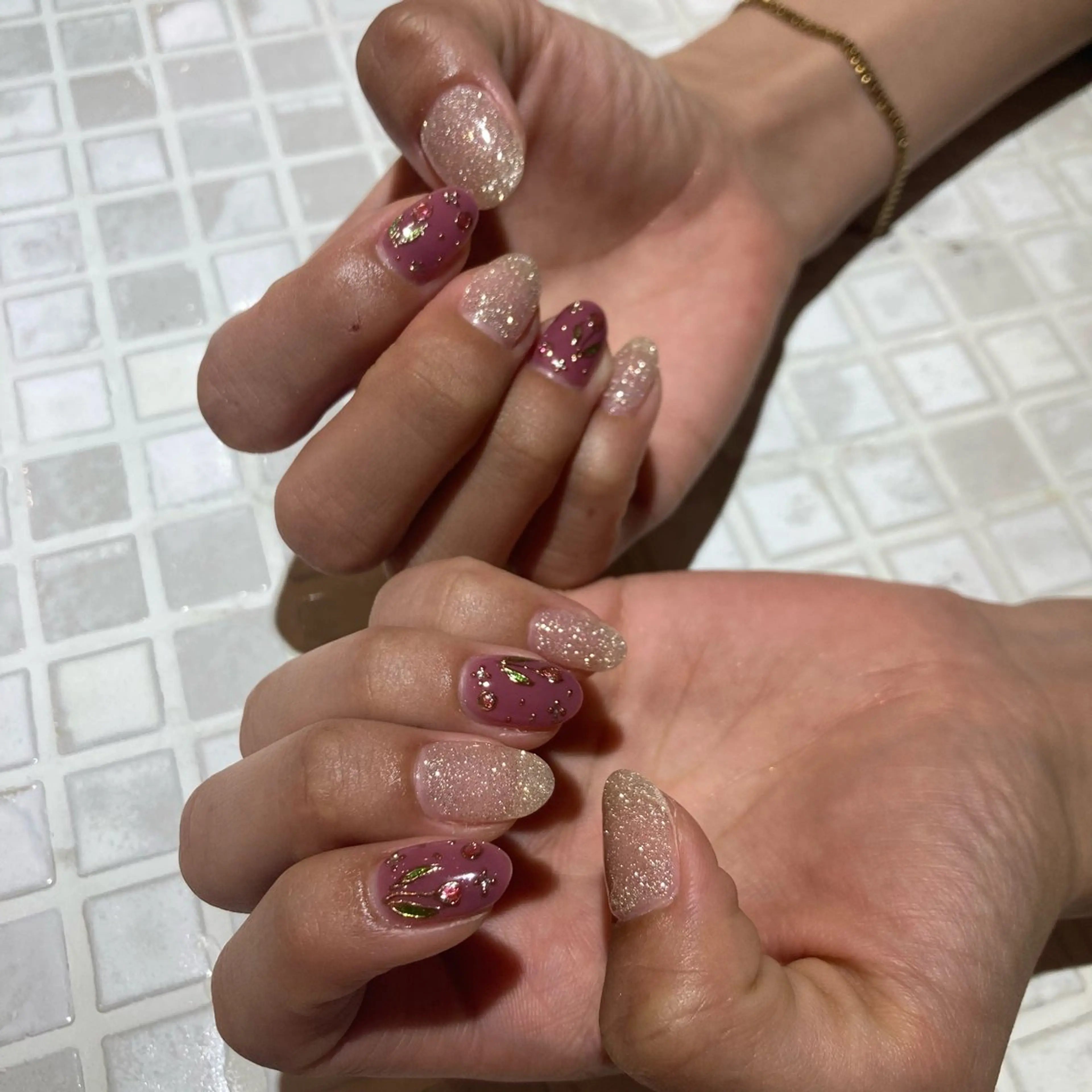 ネイル Aloha  Luana HIKAWASANDOU所属・AlohaLuana 🌺 naoのネイルデザイン