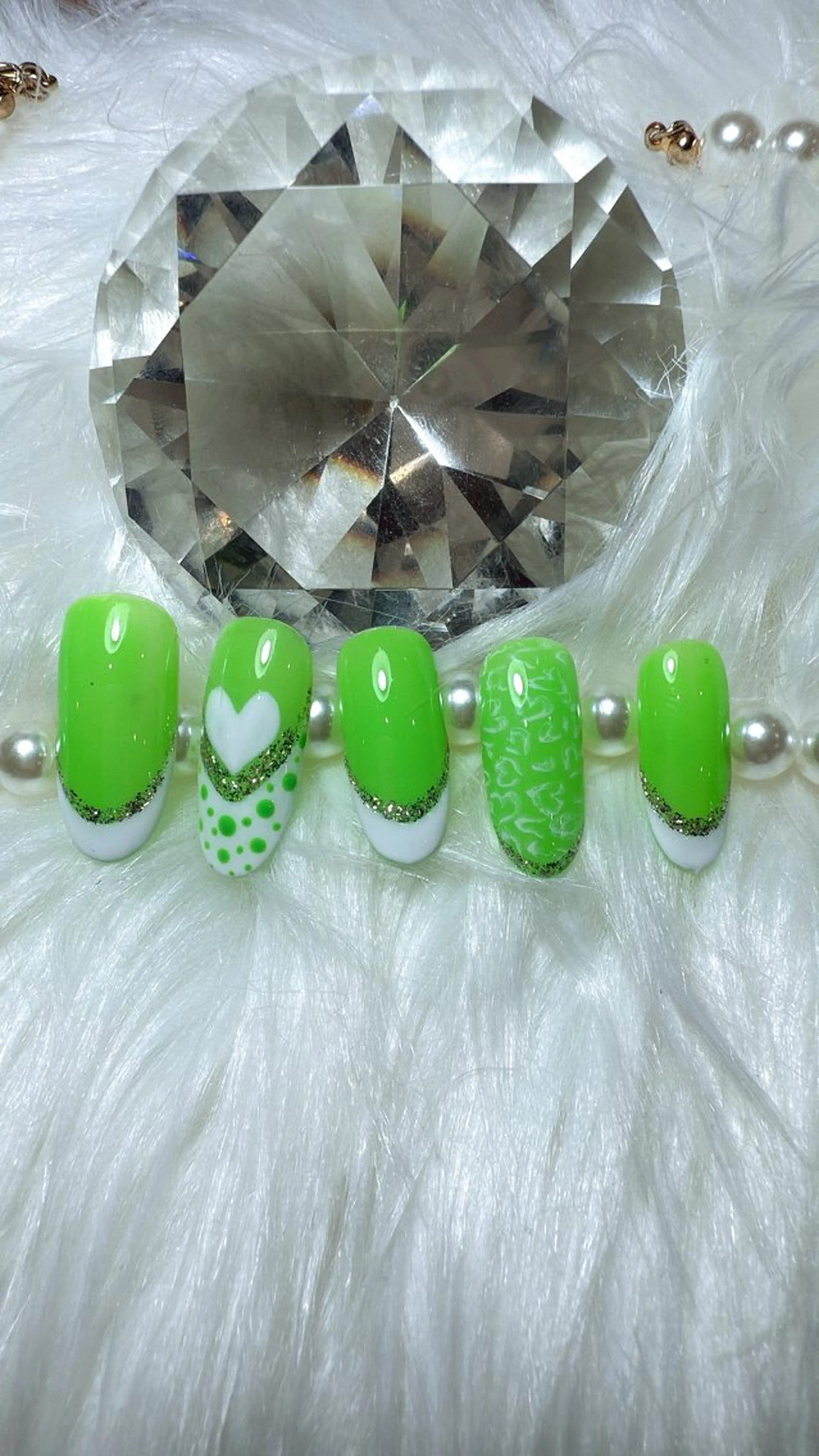 ネイル beauty park partage所属・藤 井のネイルデザイン