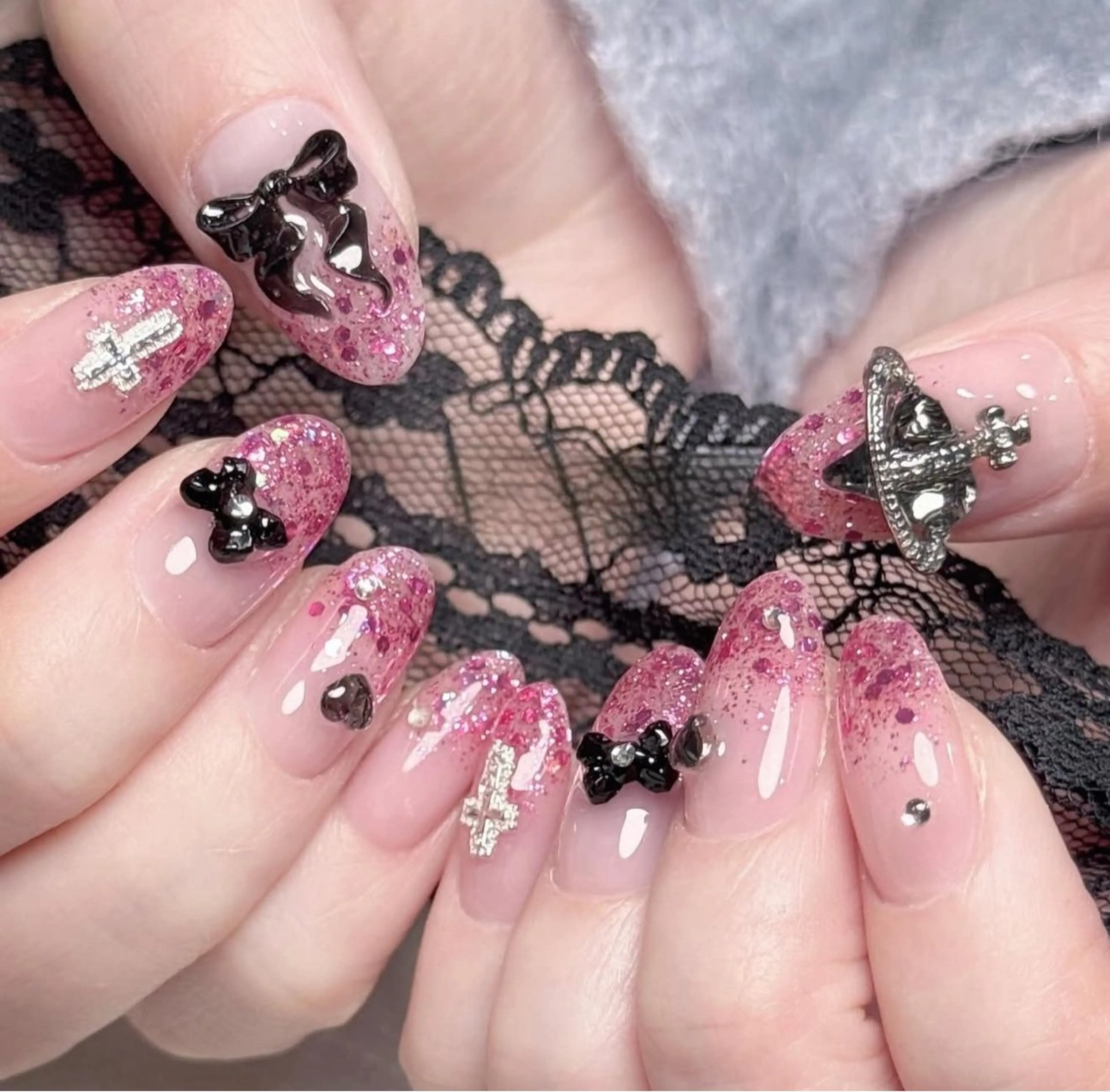 ネイル アニマル柄 オーロラネイル チークネイル フラッシュネイル ジェルネイル ハンドネイル Tira Nailのネイルデザイン