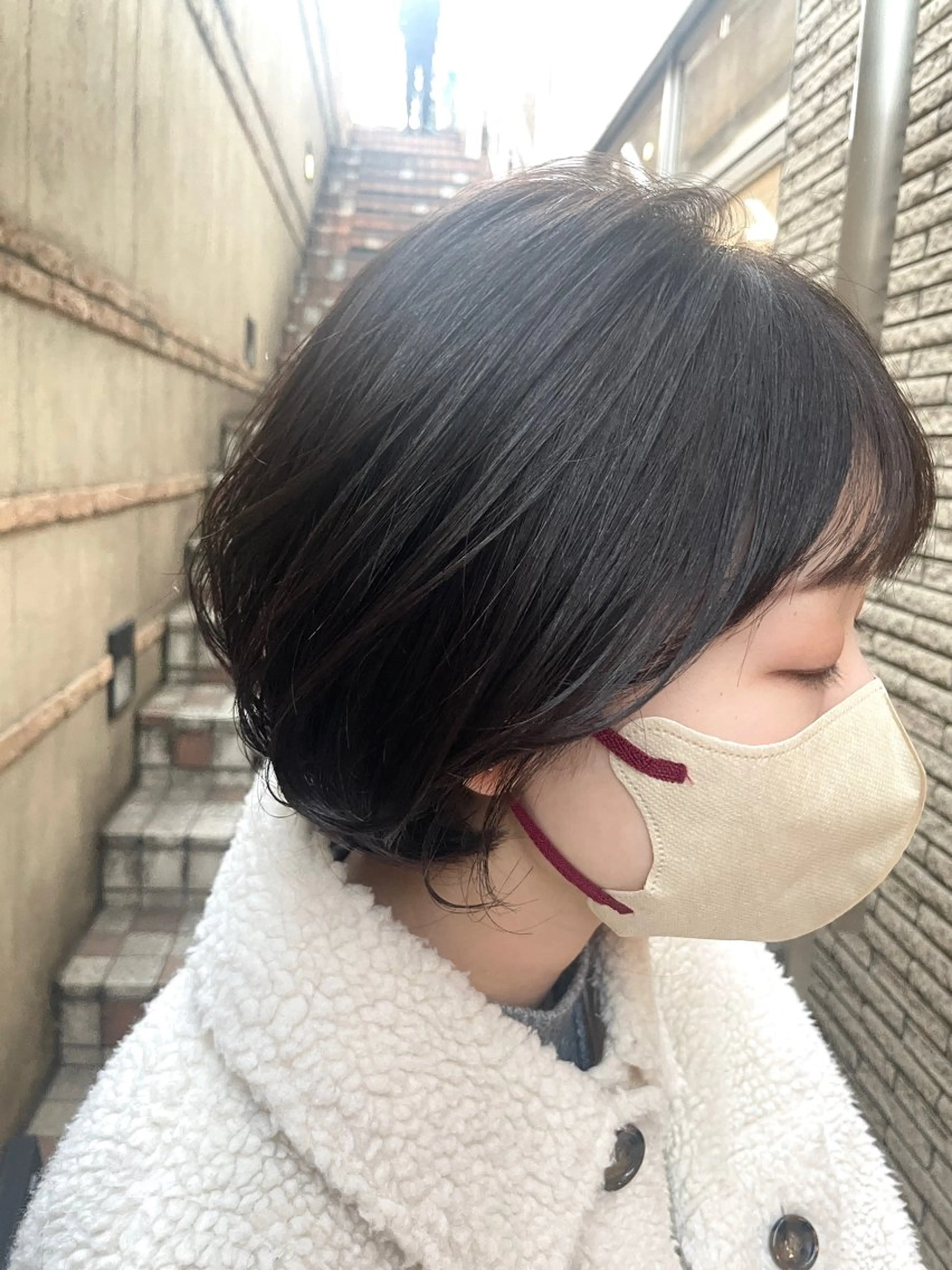 ショート カラー 丸みショート オリーブカラー ショートヘア カット ヘアカラー トリートメント BEBE所属・ご新規様限定 透明感カラーKANAのヘアスタイル