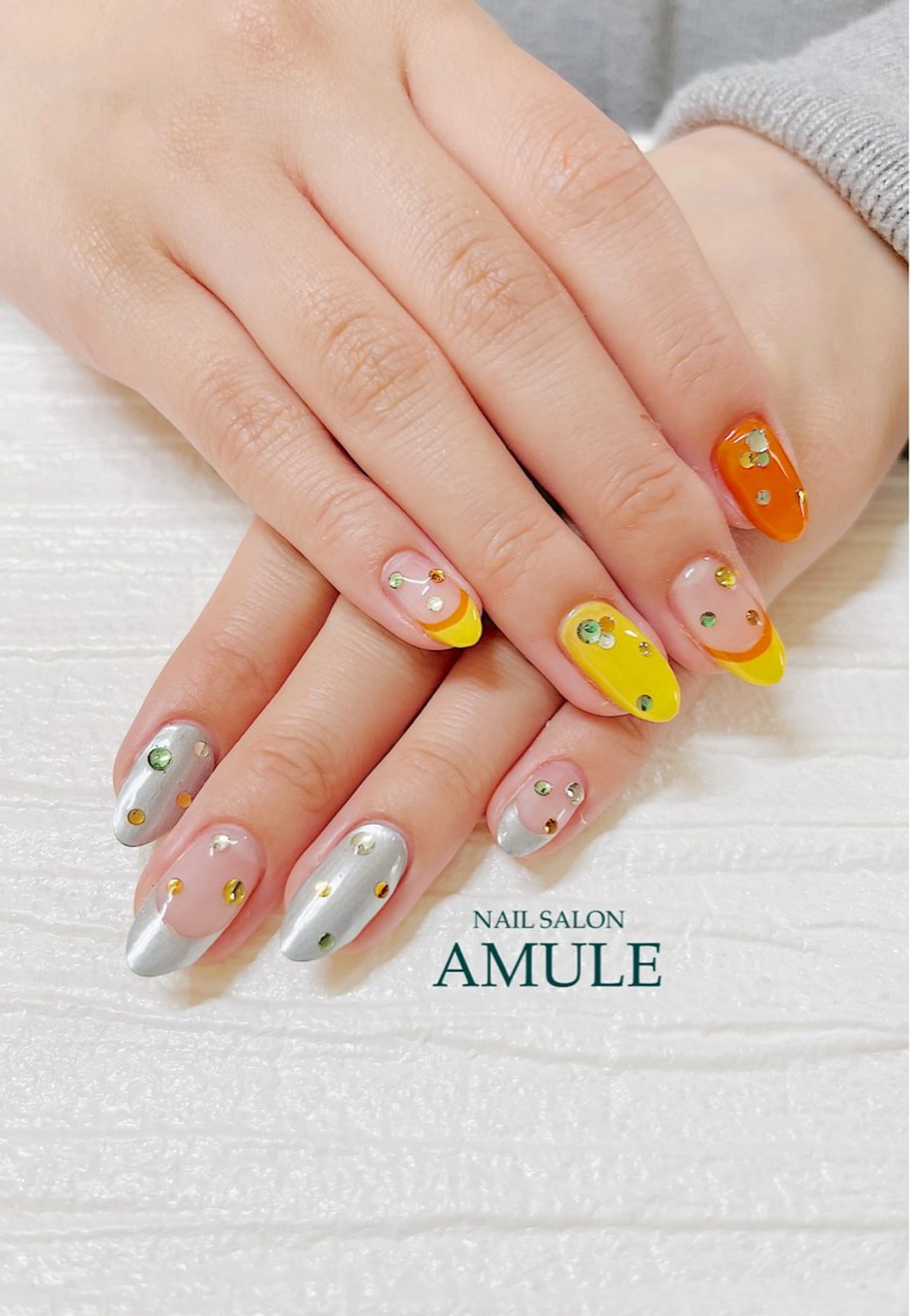 ネイル ジェルネイル ハンドネイル NAILSALON AMULEのネイルデザイン