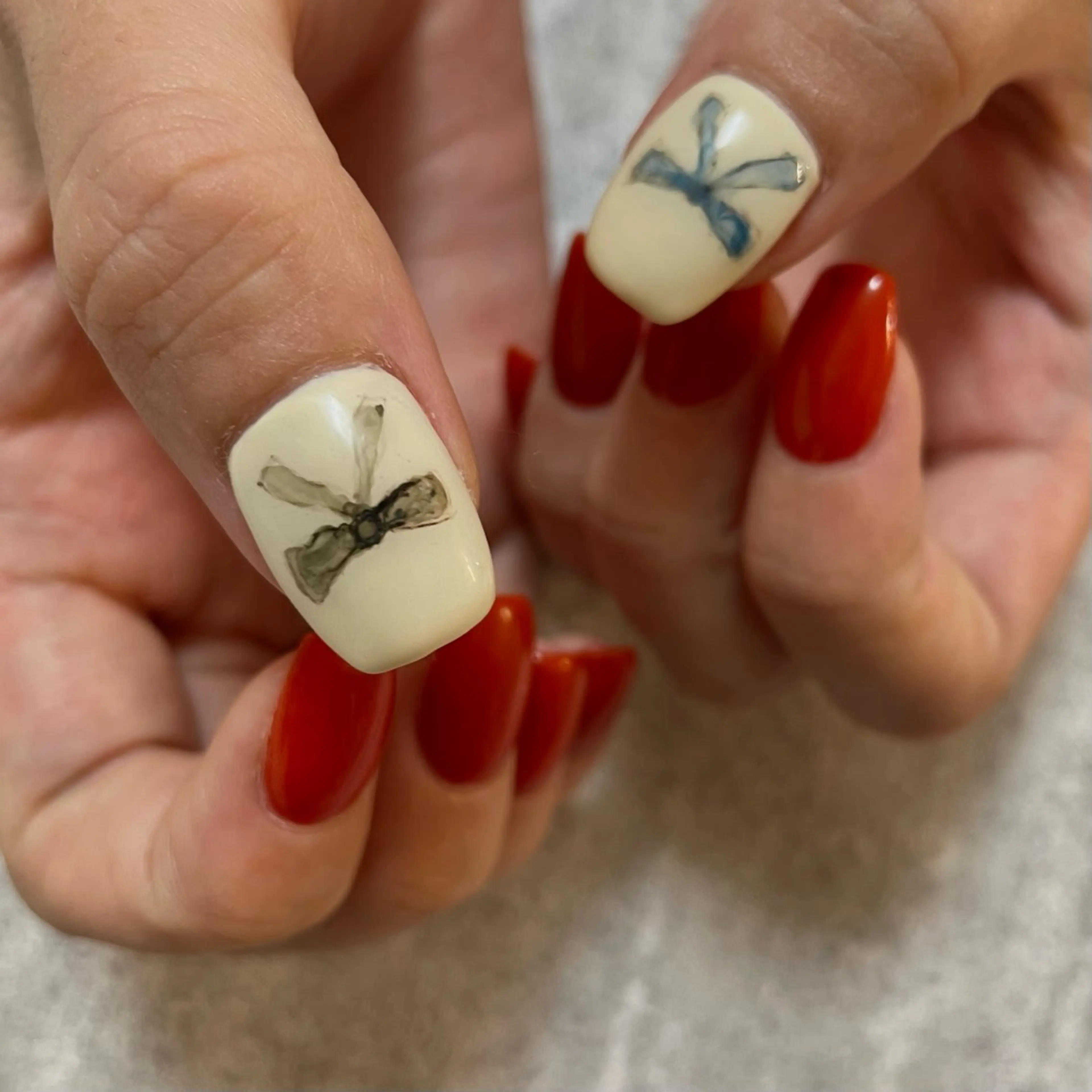 ネイル カメレオン京橋🌻 草葉由佳のネイルデザイン